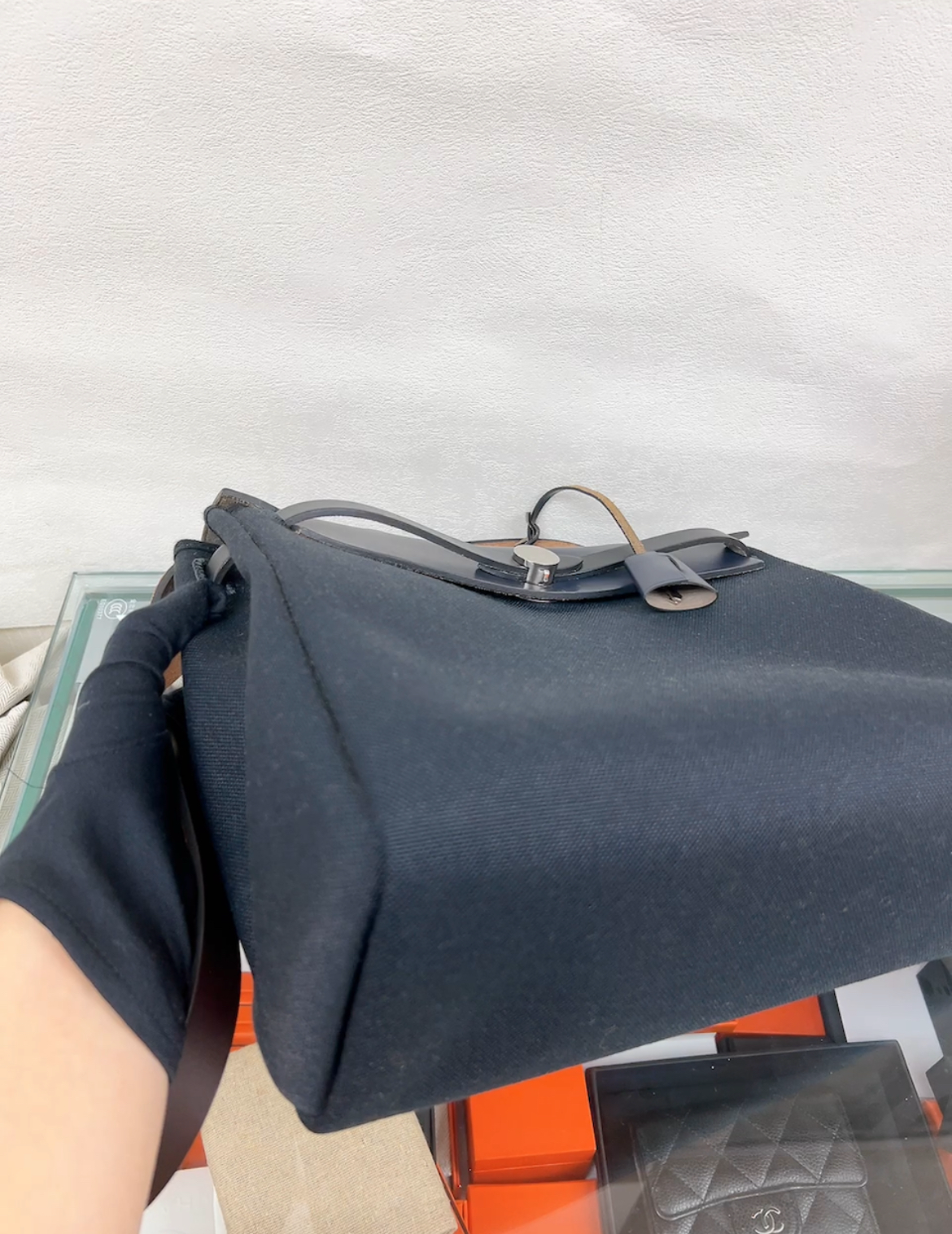 Hermes herbag 31 navy stamp Y