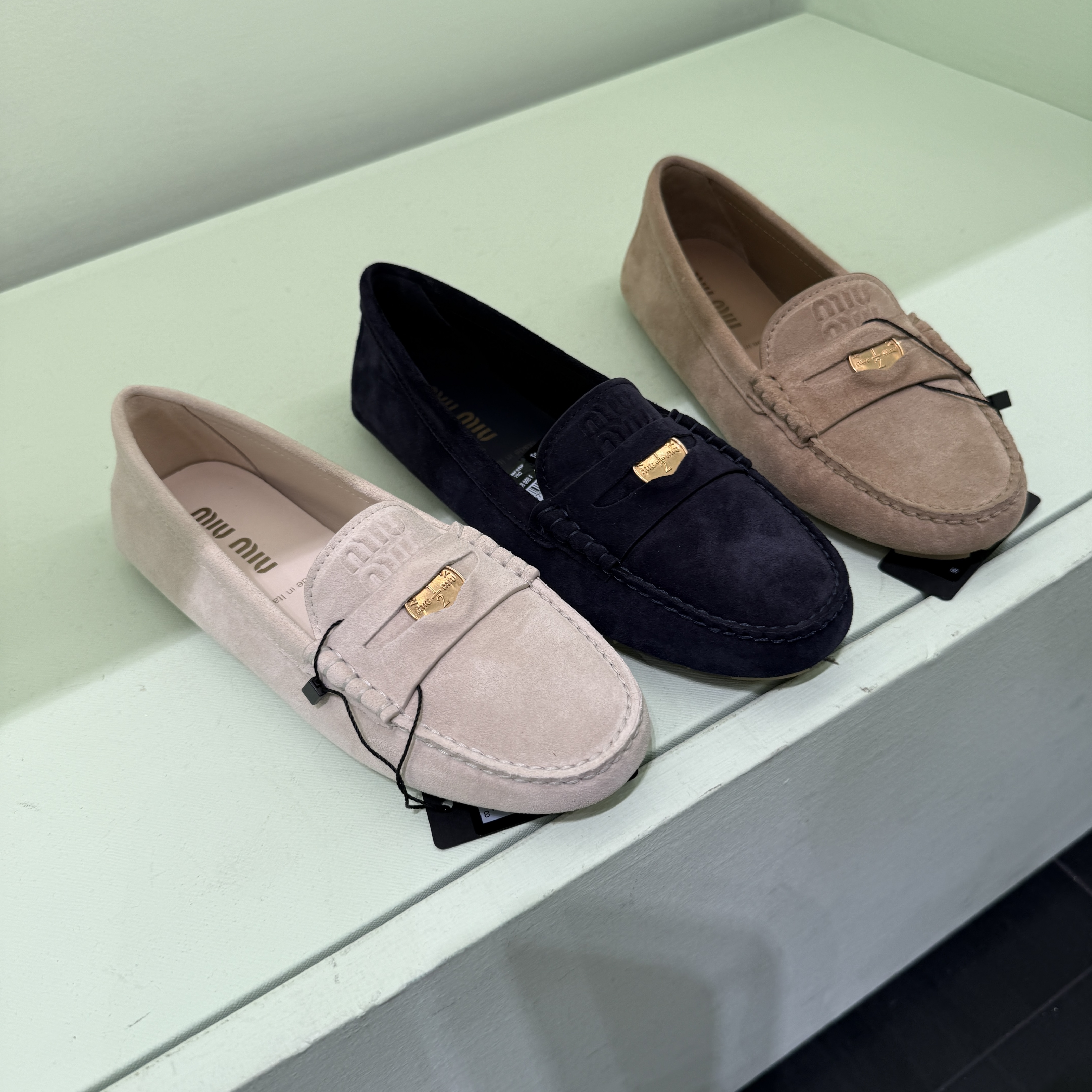 Miumiu Suede gold detailing driving shoes loafers 3 colors 5DD022