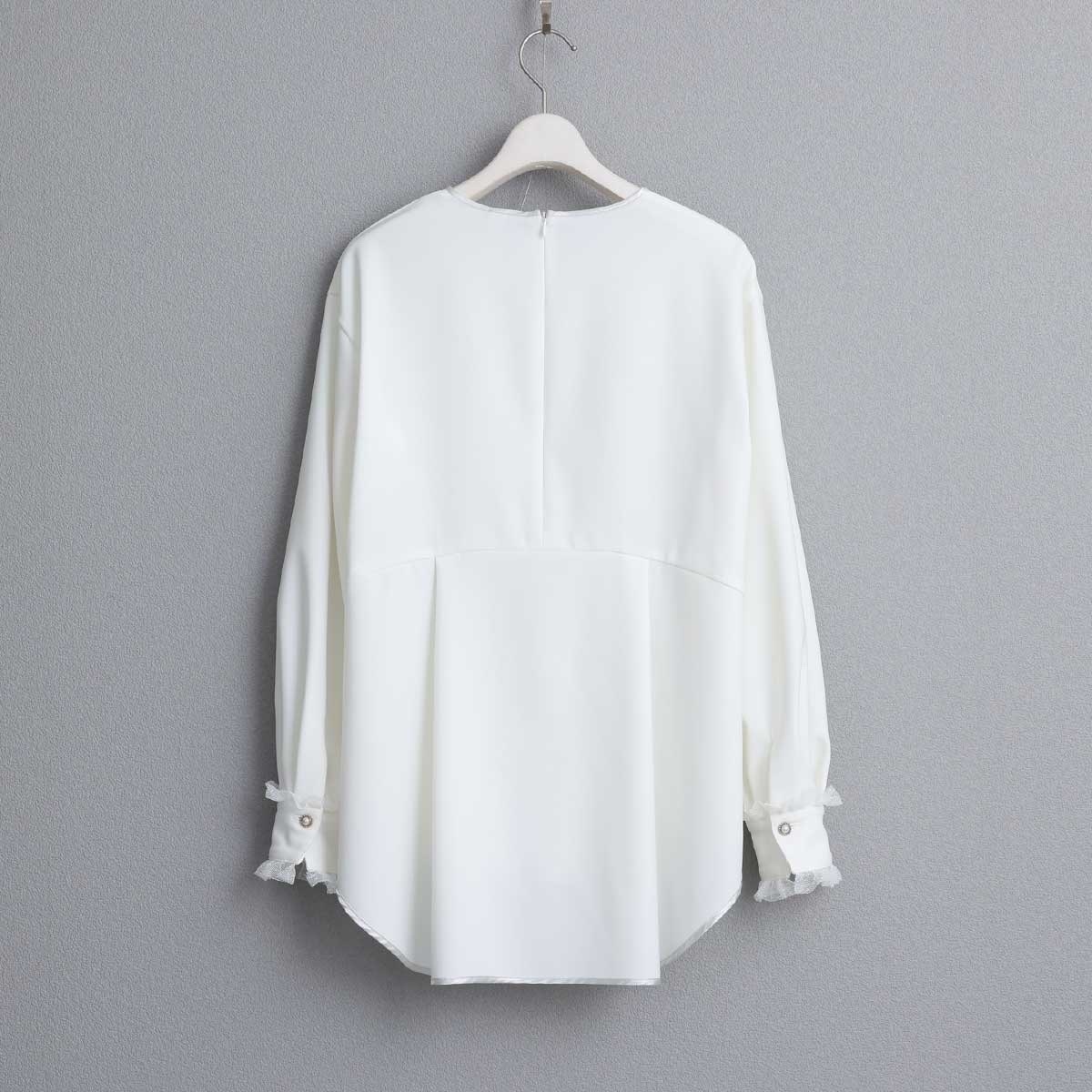 袖荷葉薄紗科技素材襯衫（白）
