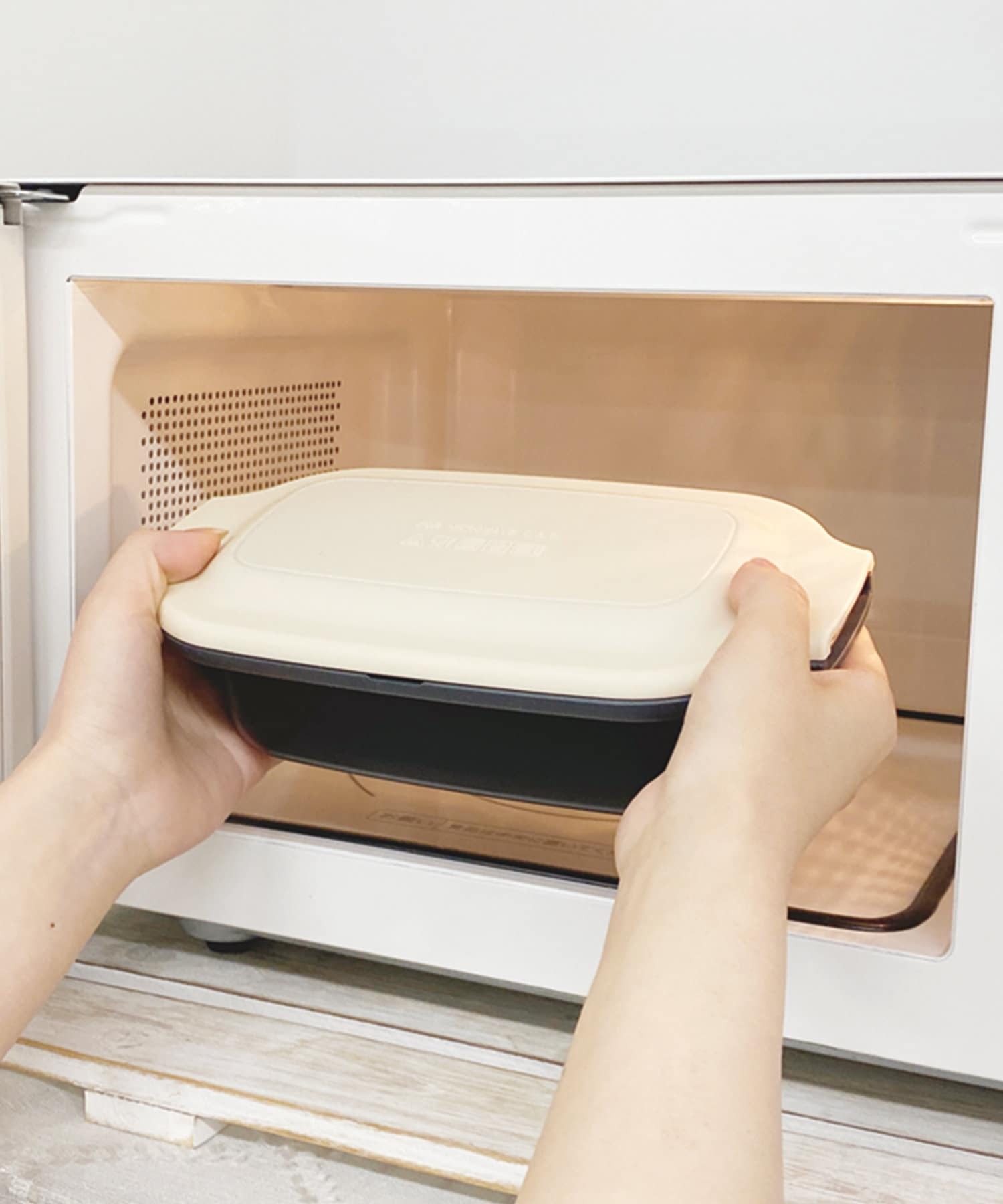 [現貨]3COINS《1台6役》微波爐烤魚調理器／KITINTO