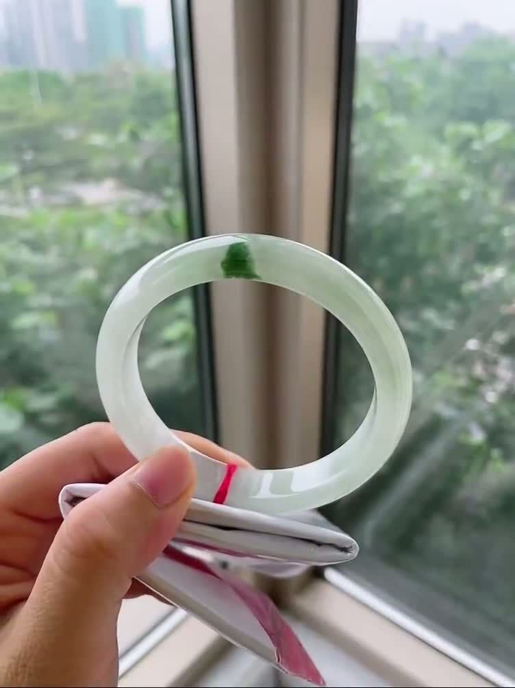 9105847 61mm冰飄花翡翠手鐲 (60-62)