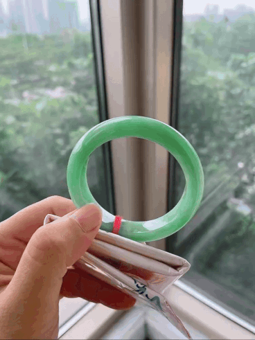 9105848 51mm滿綠翡翠正圈手鐲 (50-52)