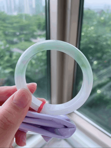 9105851 56.5mm冰飄綠翡翠正圈手鐲 (56-58)