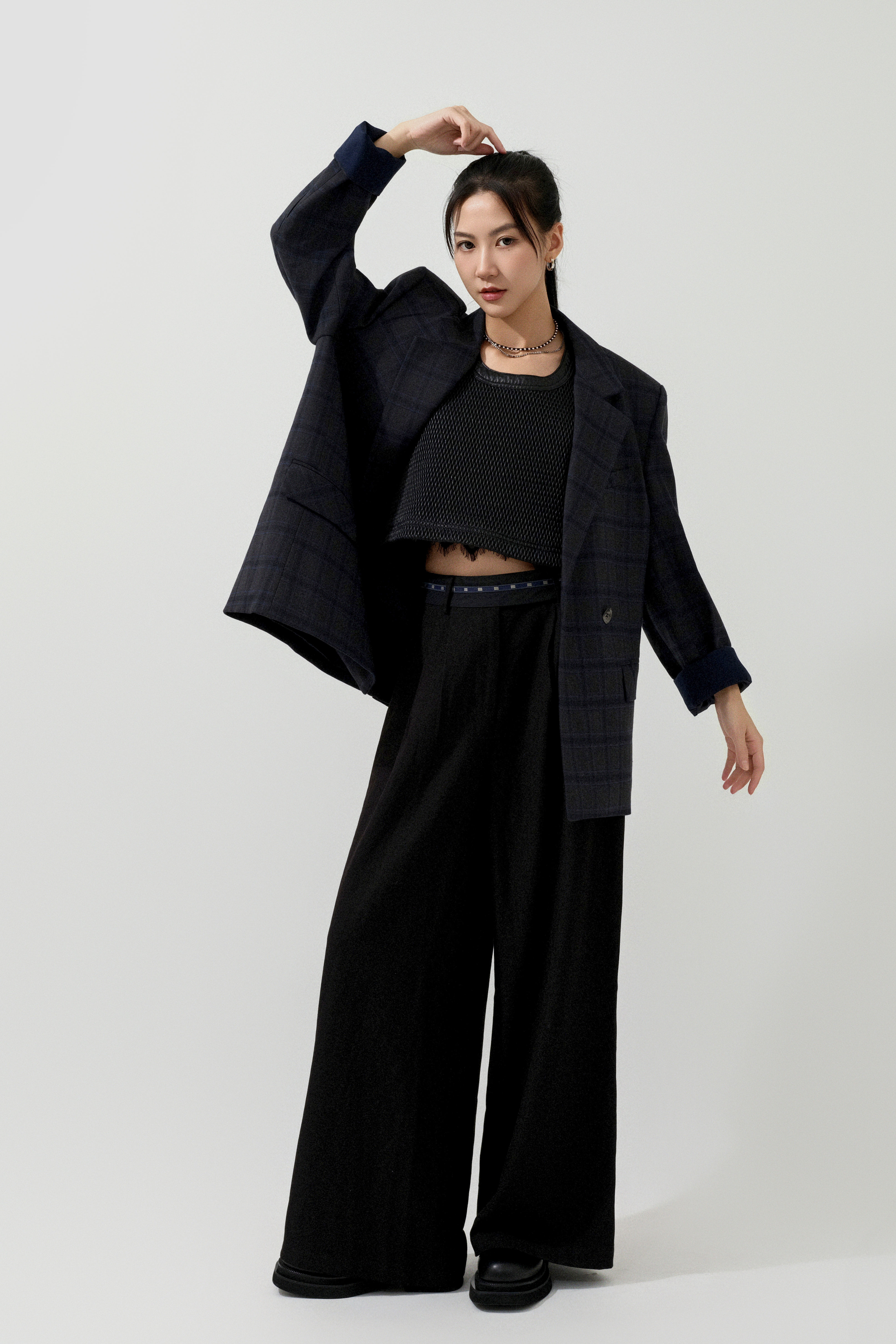 FW25_0057（西裝外套＋真皮背心＋長褲）