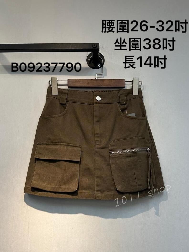 *不設優惠* 半橡筋腰工裝前袋裙褲   腰圍26-32吋 坐圍38吋 長14吋  B09237790