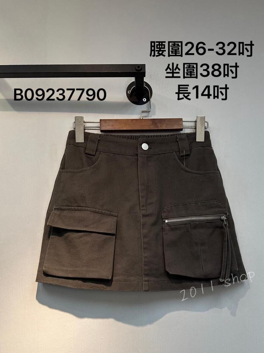 *不設優惠* 半橡筋腰工裝前袋裙褲   腰圍26-32吋 坐圍38吋 長14吋  B09237790