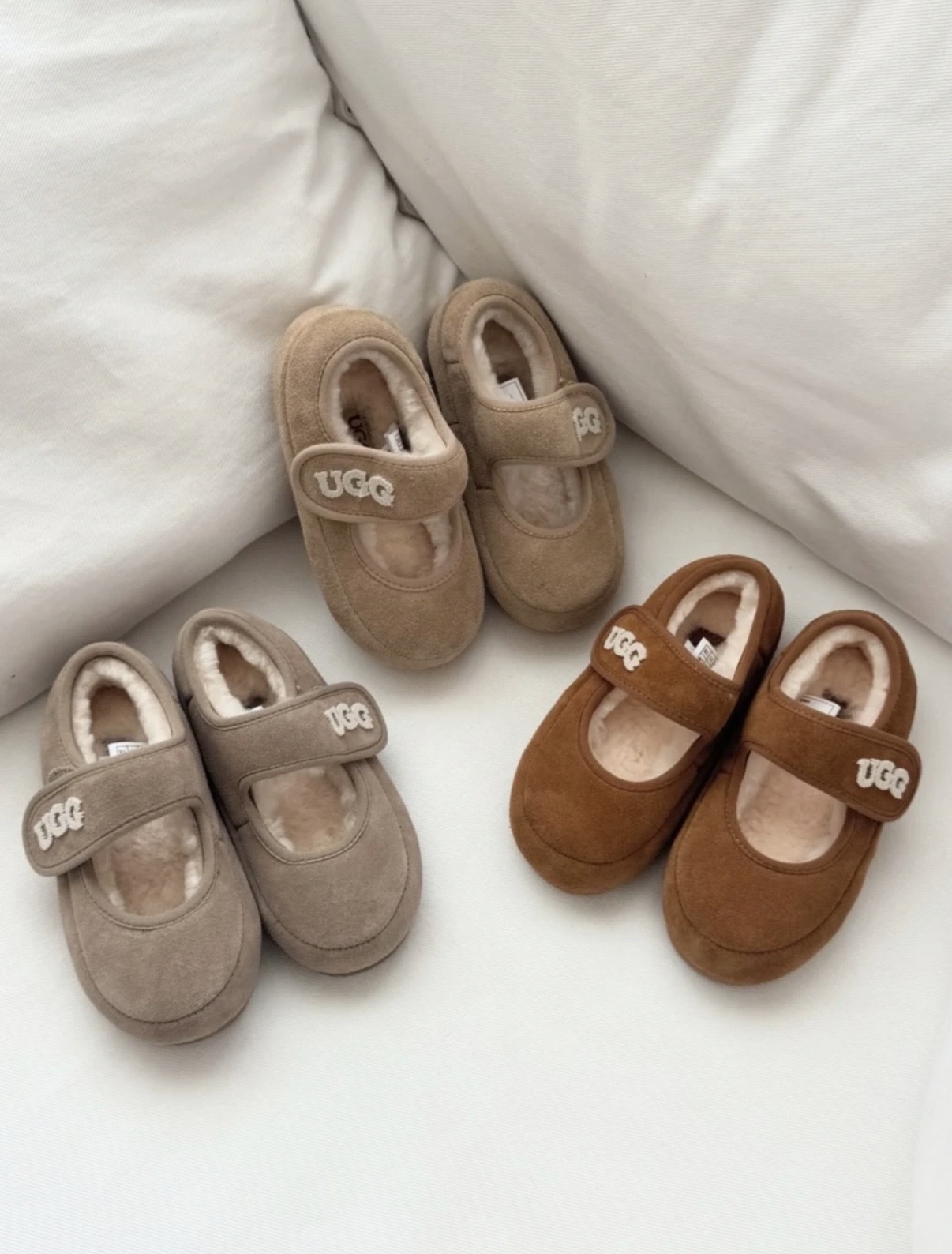 UGG Mary Jane平底2cm一腳蹬雪地靴 (Australian Sheppard)