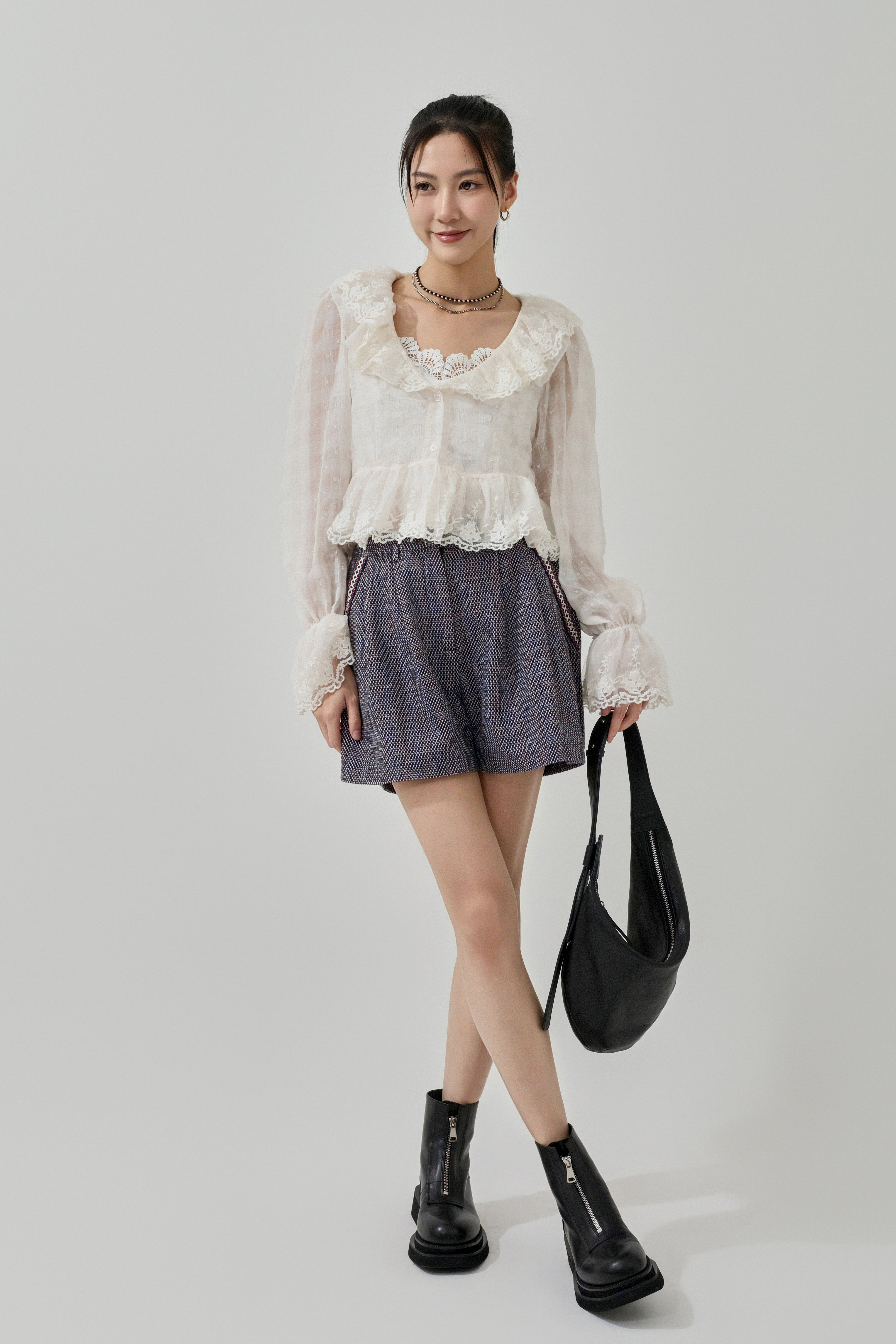 FW25_0064（上衣＋Bra Top＋短褲）