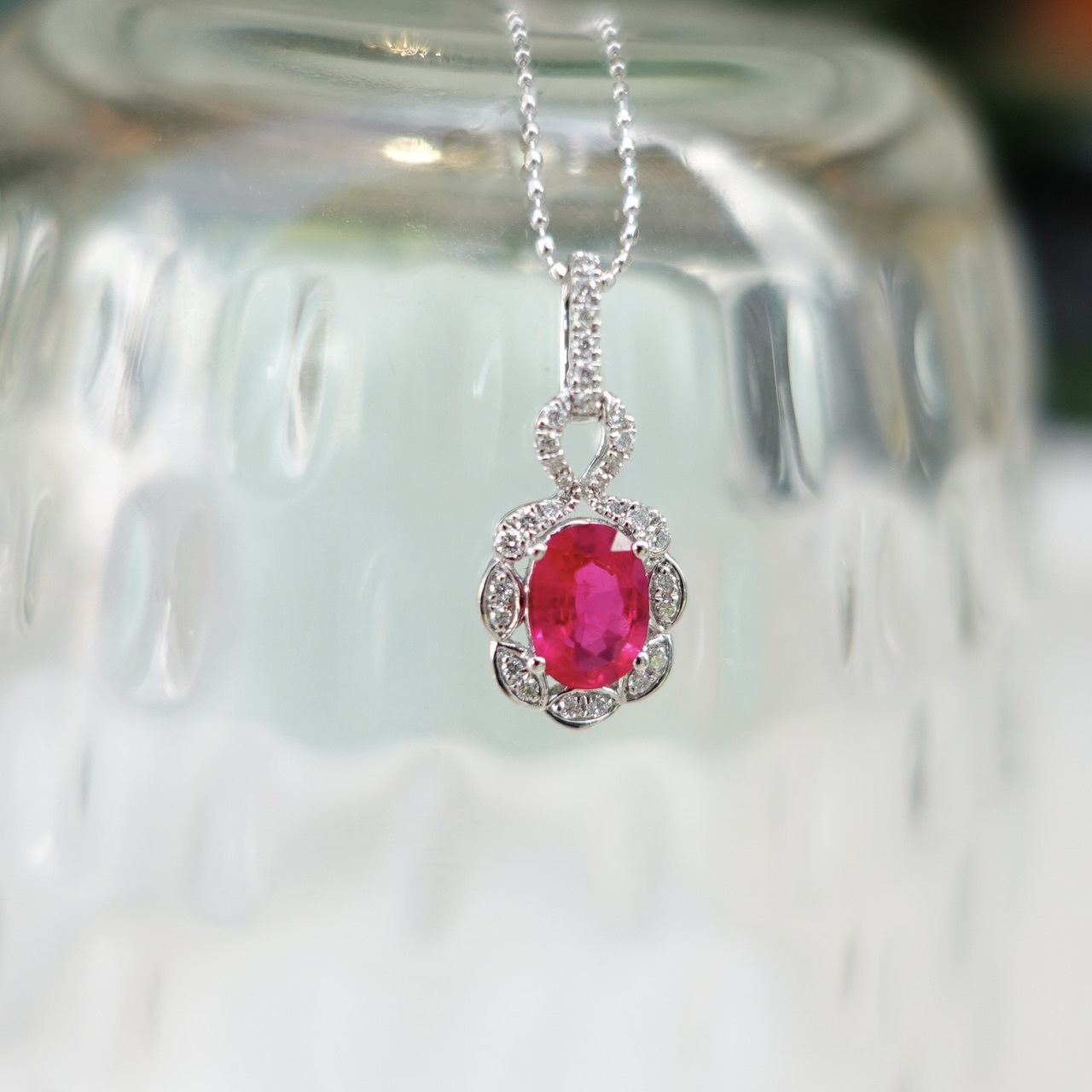 0.87ct天然紅寶石鑽石18K金吊墜-橢圓形