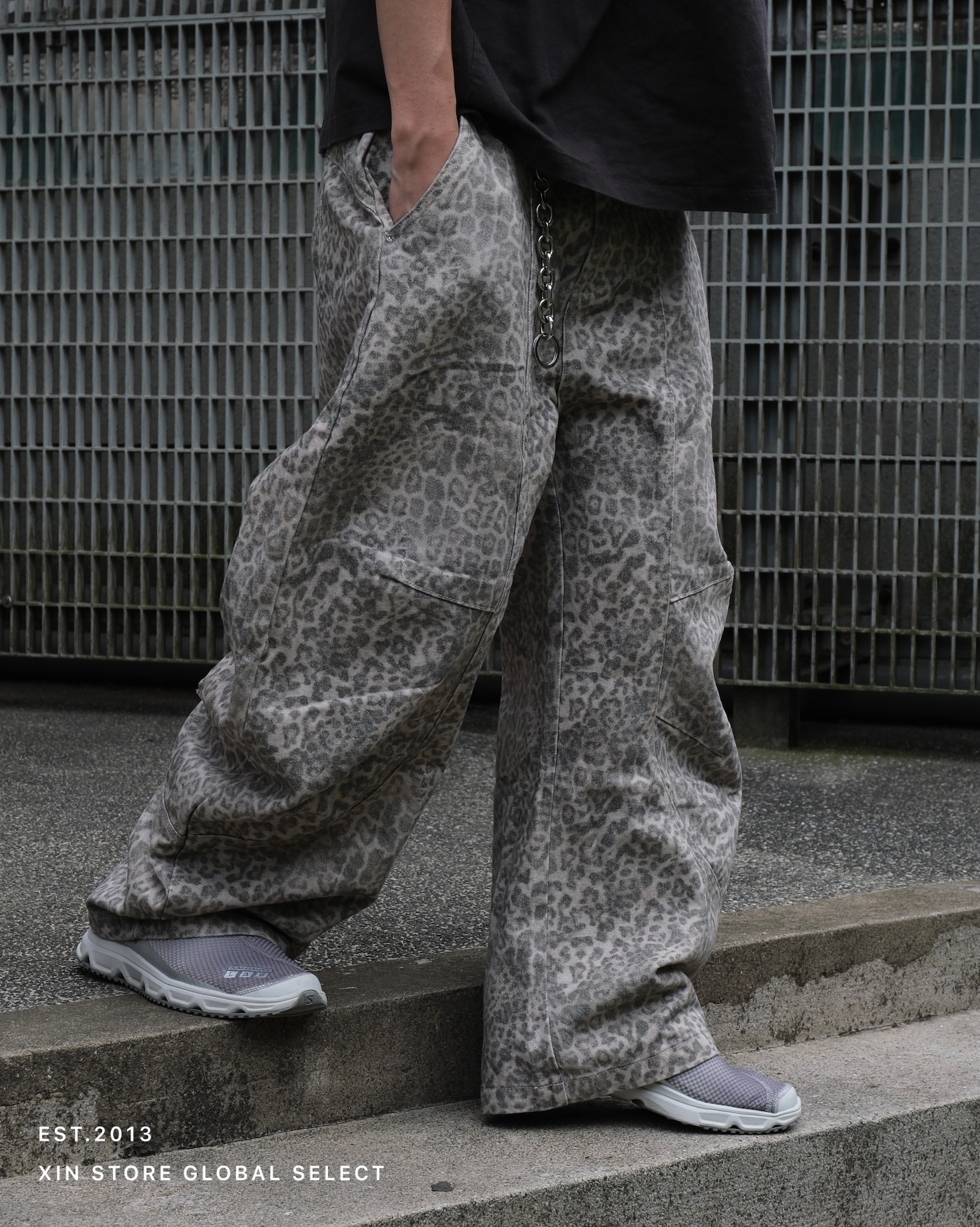 <部分現貨>XIN SELECT 彎刀 低調 豹紋 長褲 CK3568