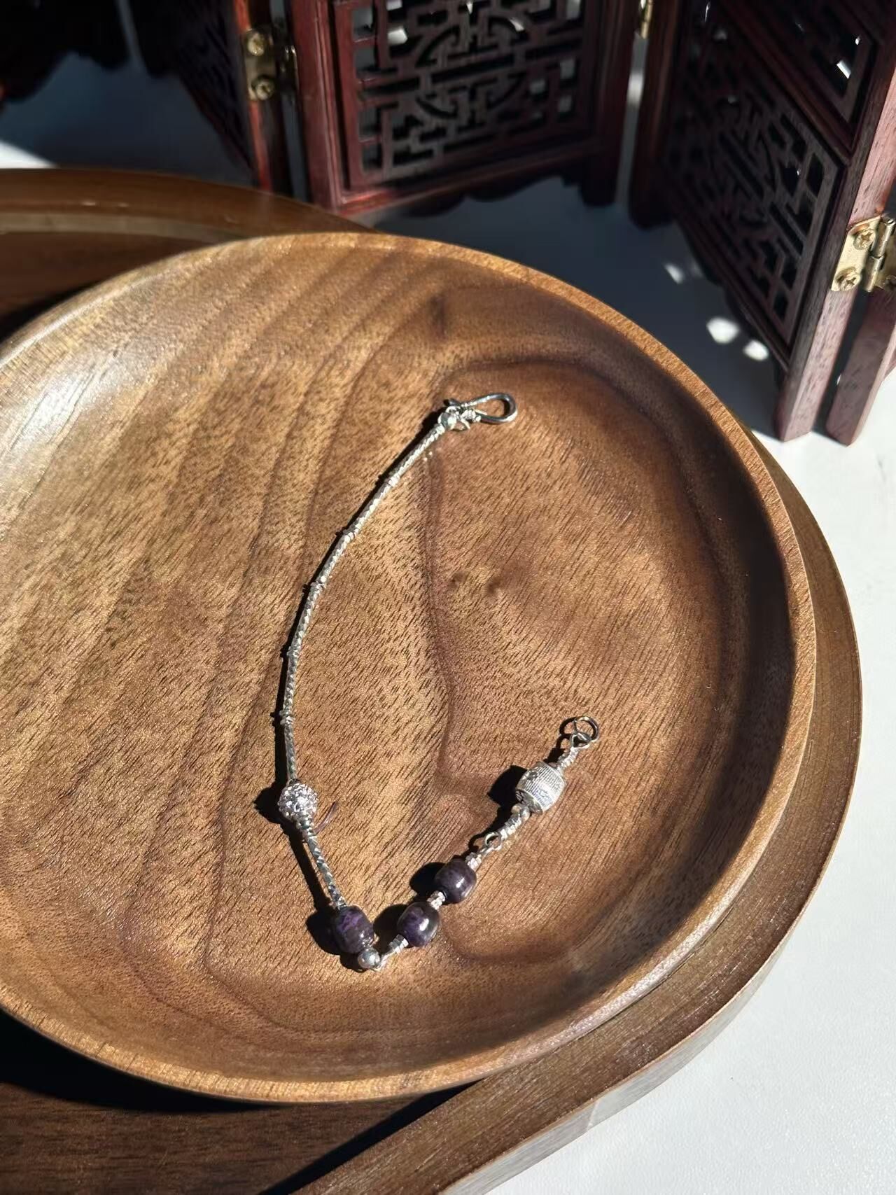 【現貨】LL0929331 舒俱來棗珠手鏈 [送證書] (W312040AT0128)