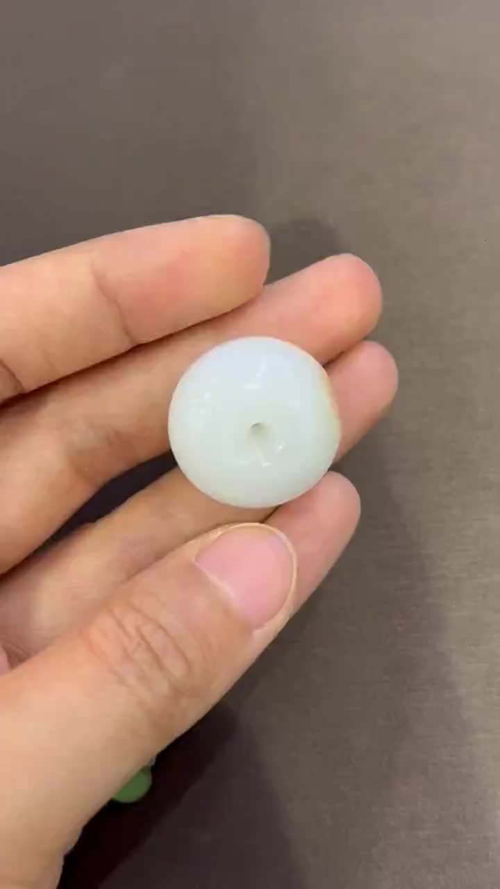 910740 和田玉籽料平安扣