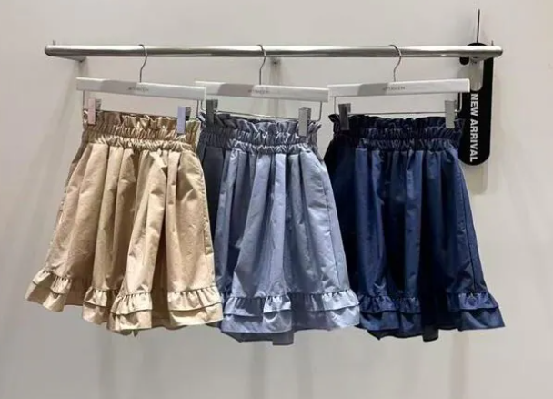 (深藍)AF02 橡根褲 腰24-36 長18 hip 52(一口價) $439 [DB]