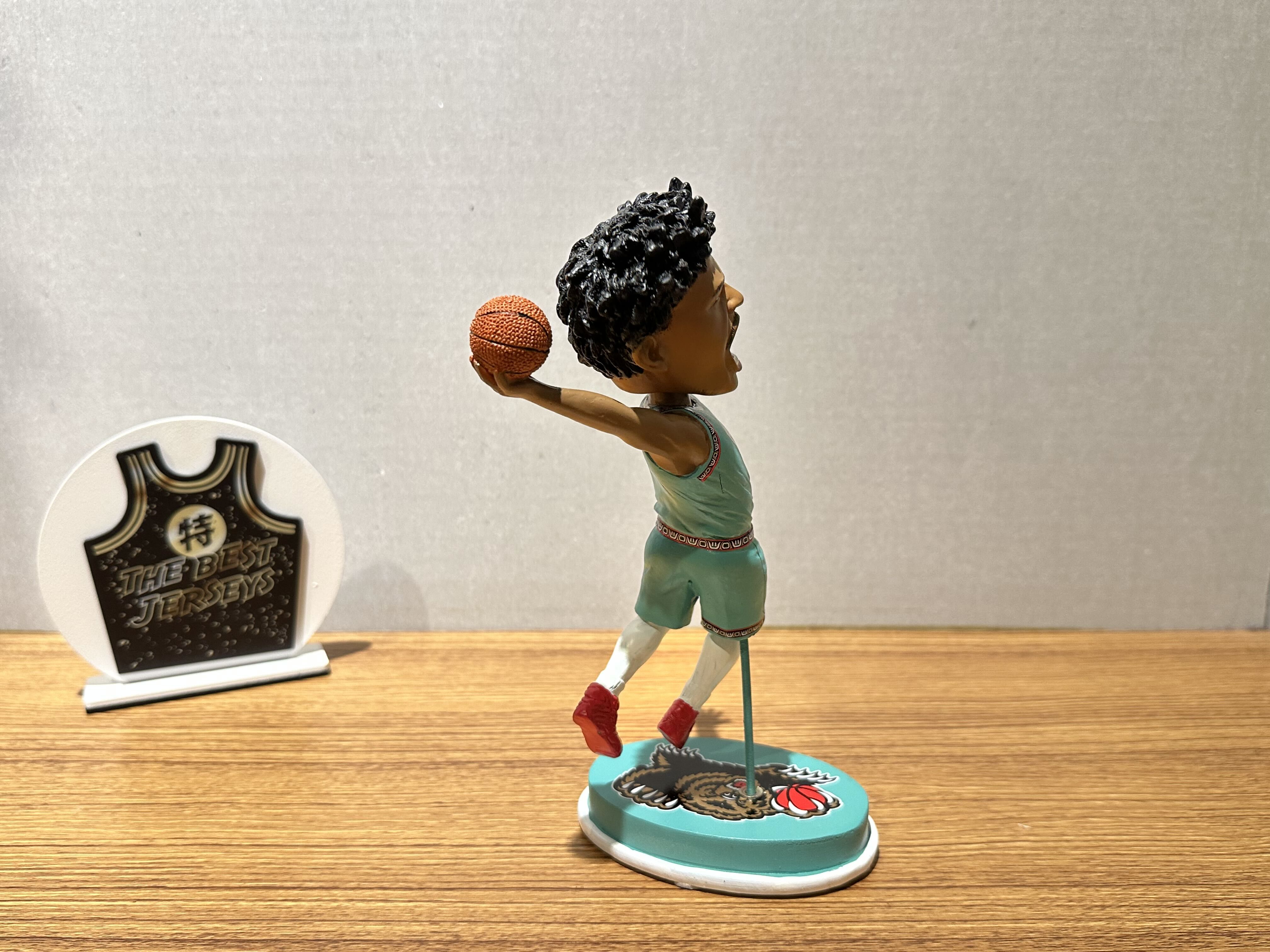 NBA公仔 Ja Morant Memphis Grizzlies 曼菲斯灰熊 復古綠 飛身扣籃 公仔 Foco Bobblehead 搖頭娃娃 全新含盒裝 貼紙瑕疵
