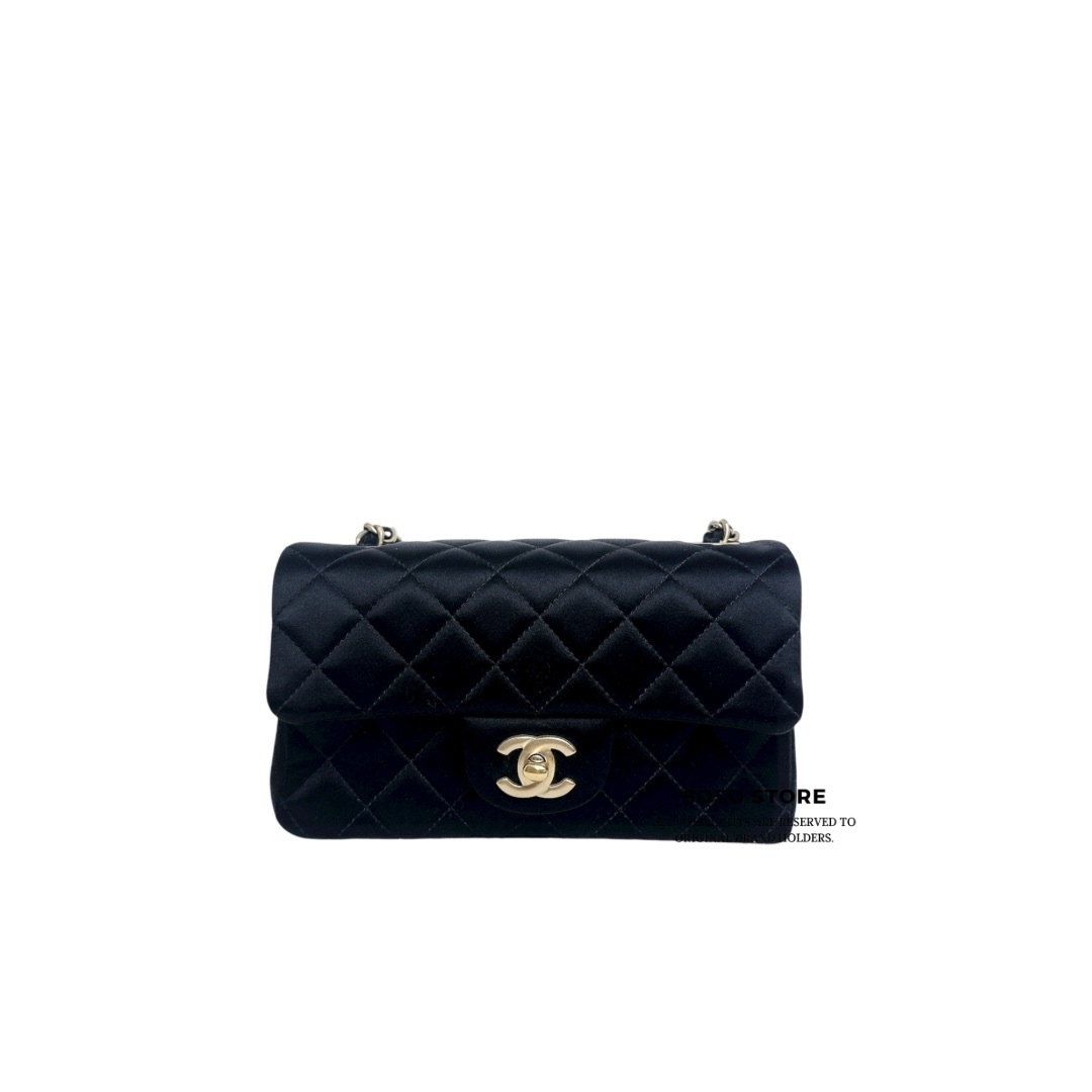 Chanel Classic Flap 20 cm - Black / Ghw