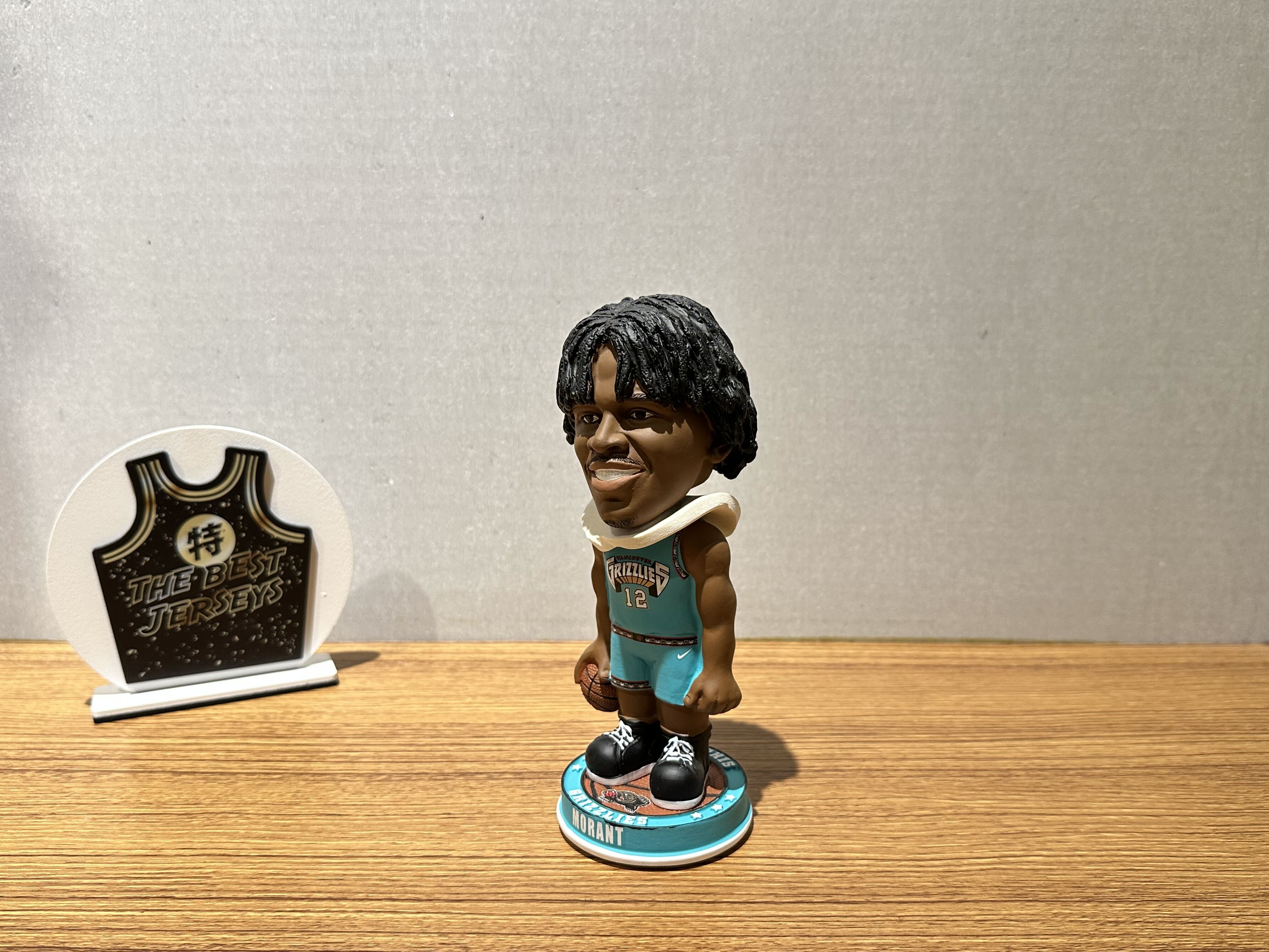 NBA公仔 Ja Morant Memphis Grizzlies 曼菲斯灰熊 復古 肌肉男 公仔 Foco Bobblehead 搖頭娃娃 全新含盒裝