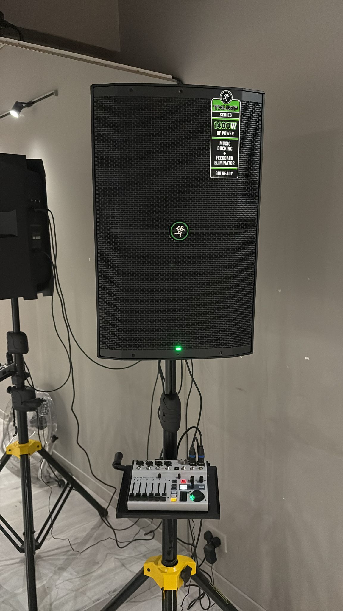 音響安裝﹕2000呎排舞室