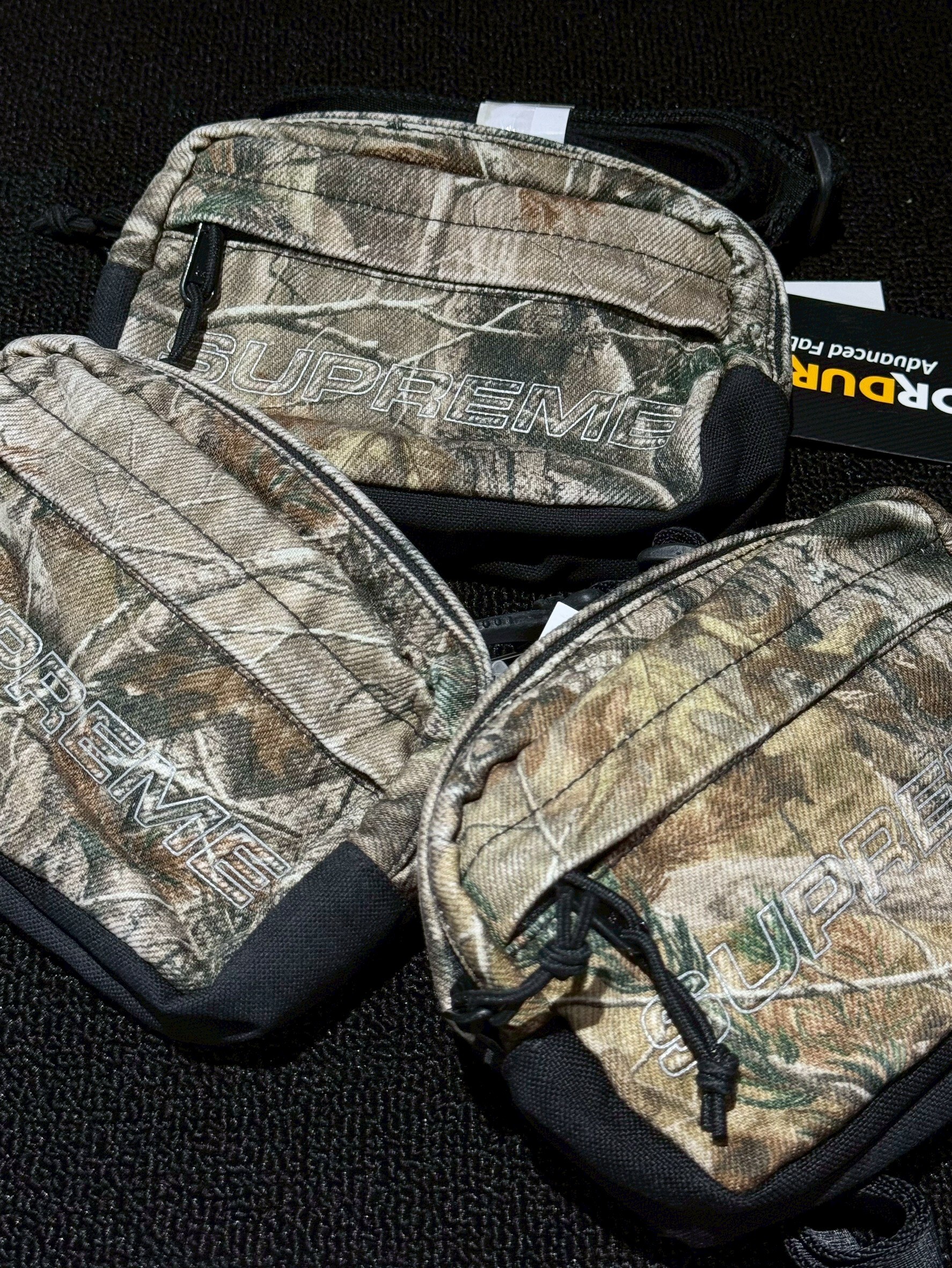 Supreme Mini Bag 小型肩背包