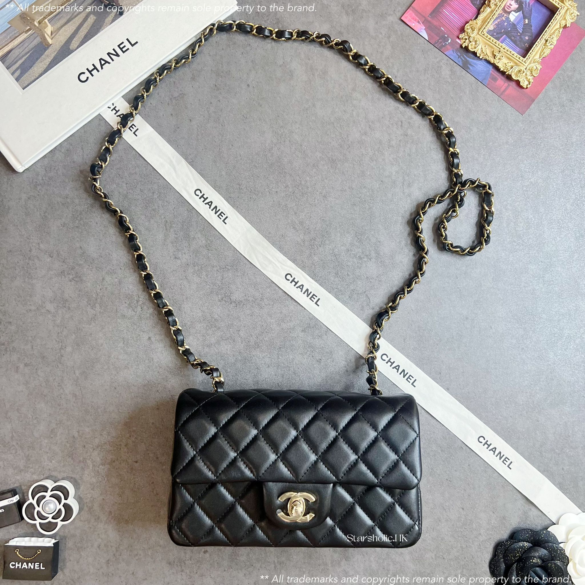 CHANEL Classic Flap 20cm