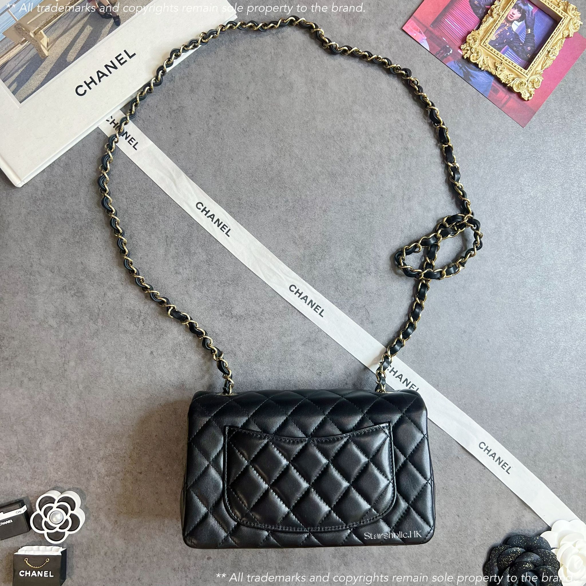 CHANEL Classic Flap 20cm