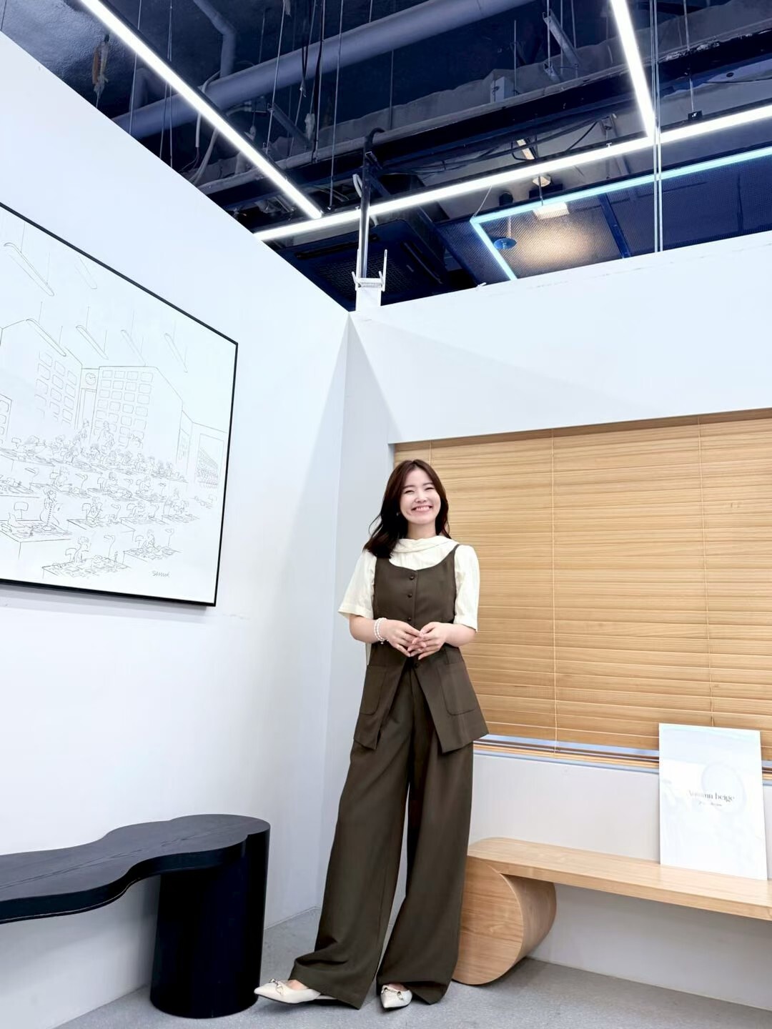 AB5005 大地色吊帶鈕扣背心