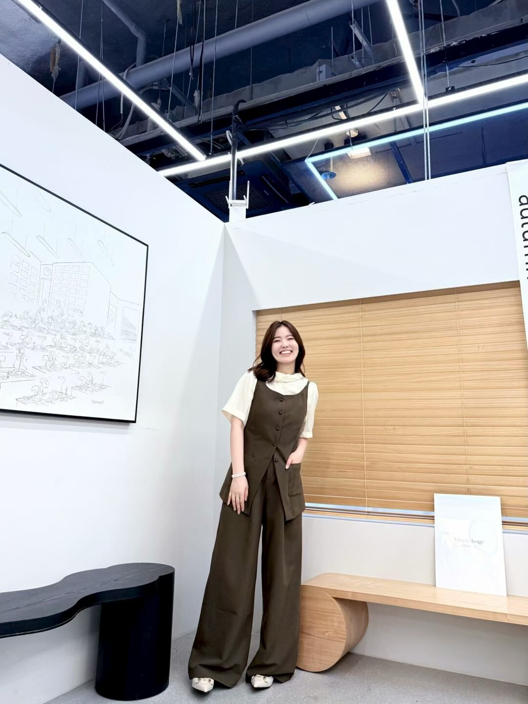 AB5004 大地色打摺闊褲