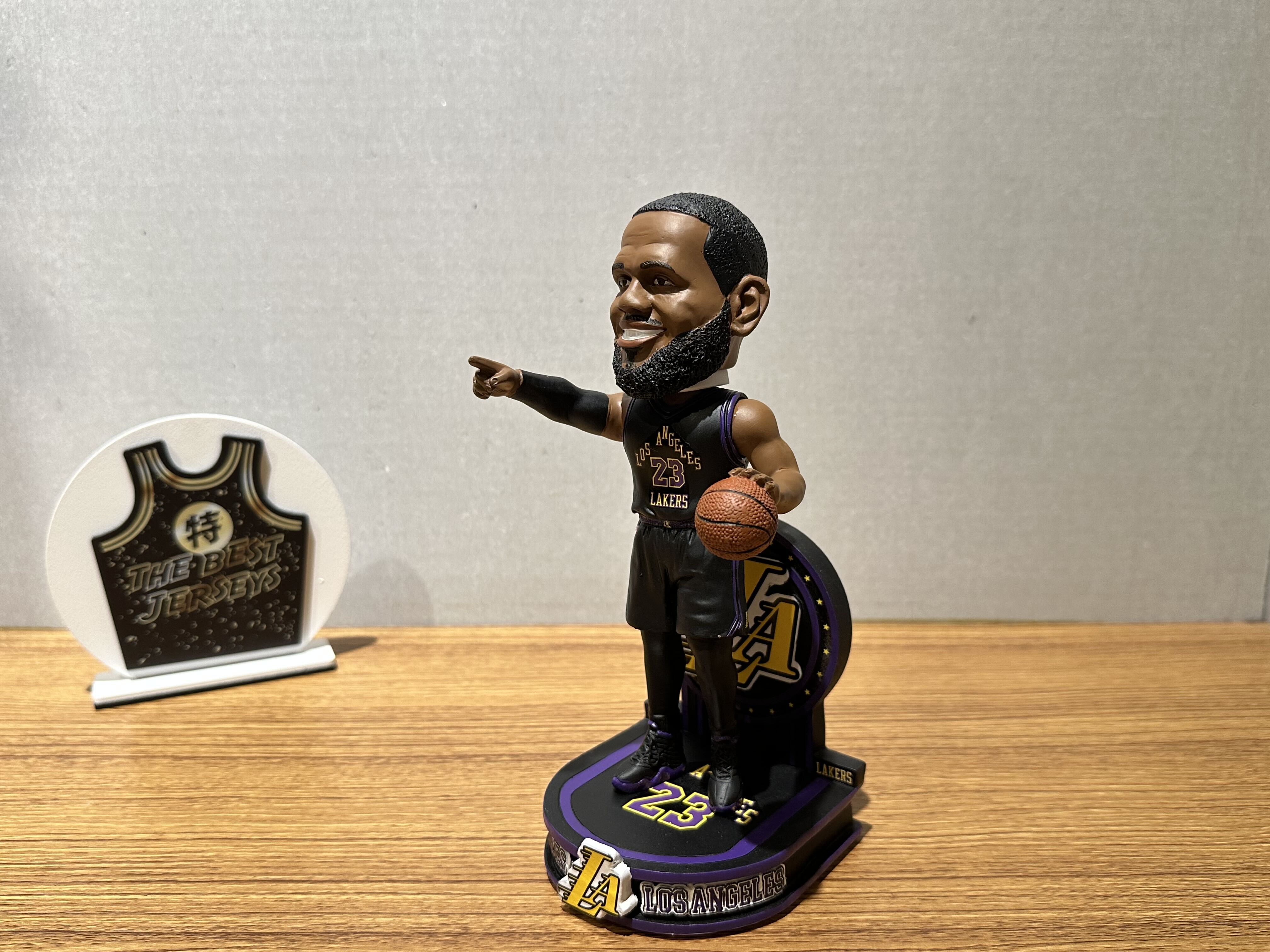 NBA公仔 LeBron James Los Angeles Lakers 2024 City Jersey 洛杉磯湖人 城市公仔 Foco Bobblehead 搖頭娃娃 全新含盒裝 全球限量100組