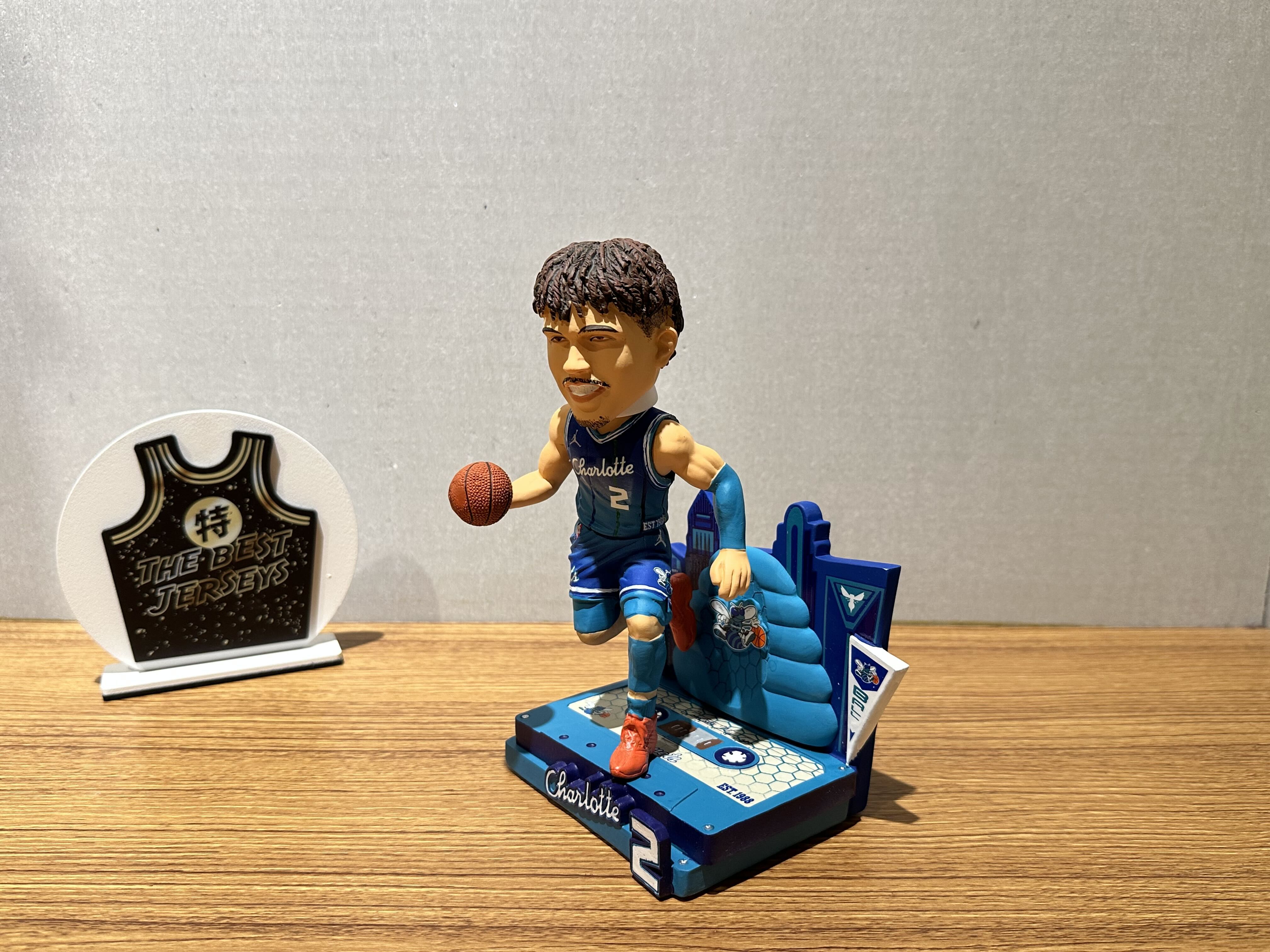 NBA公仔 Lamelo Ball Charlotte Hornets 2022 City Jersey 夏洛特黃蜂 75周年 城市 公仔 Foco Bobblehead 搖頭娃娃 全新含盒裝 全球限量221組