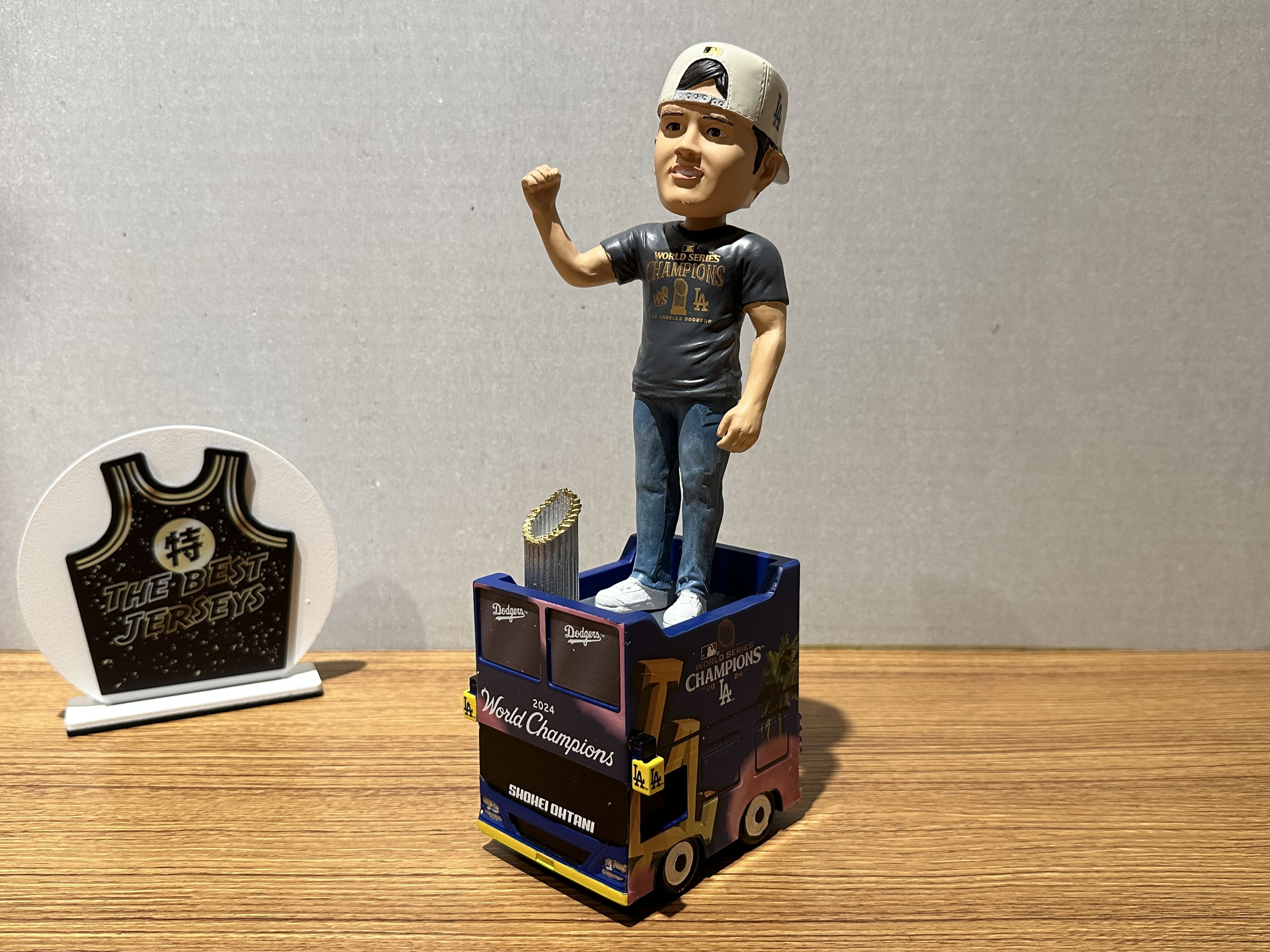 MLB公仔 Shohei Ohtani Los Angeles Dodgers 洛杉磯道奇 冠軍遊行 大巴士 公仔 Foco Bobblehead 搖頭娃娃 全新含盒裝