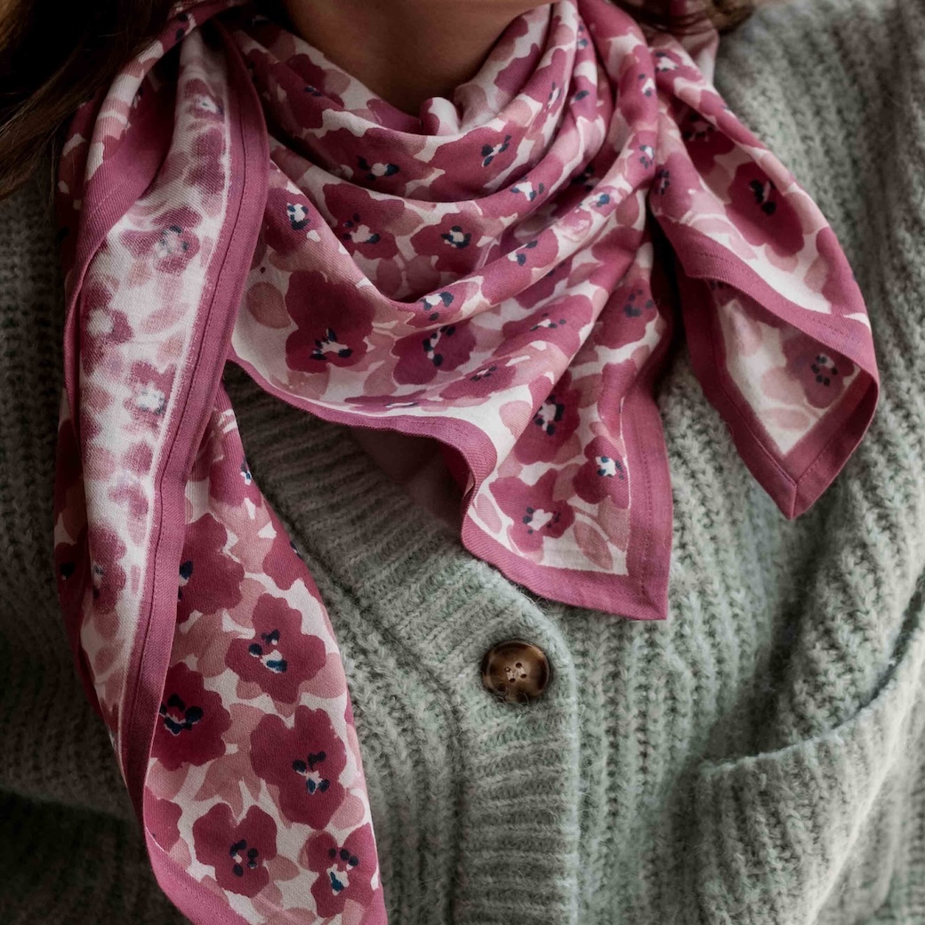 波絲大麗花粉紅 | 領巾
