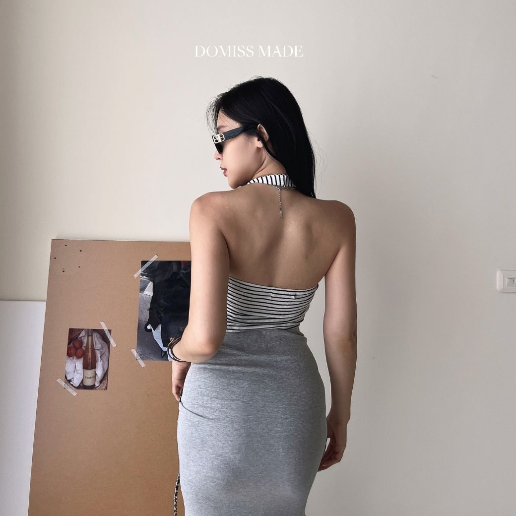 【DOMISS自訂】掛脖條紋背心 性感鎖骨x氛圍感必收-2色 掛脖上衣 露背 性感背心(現貨)