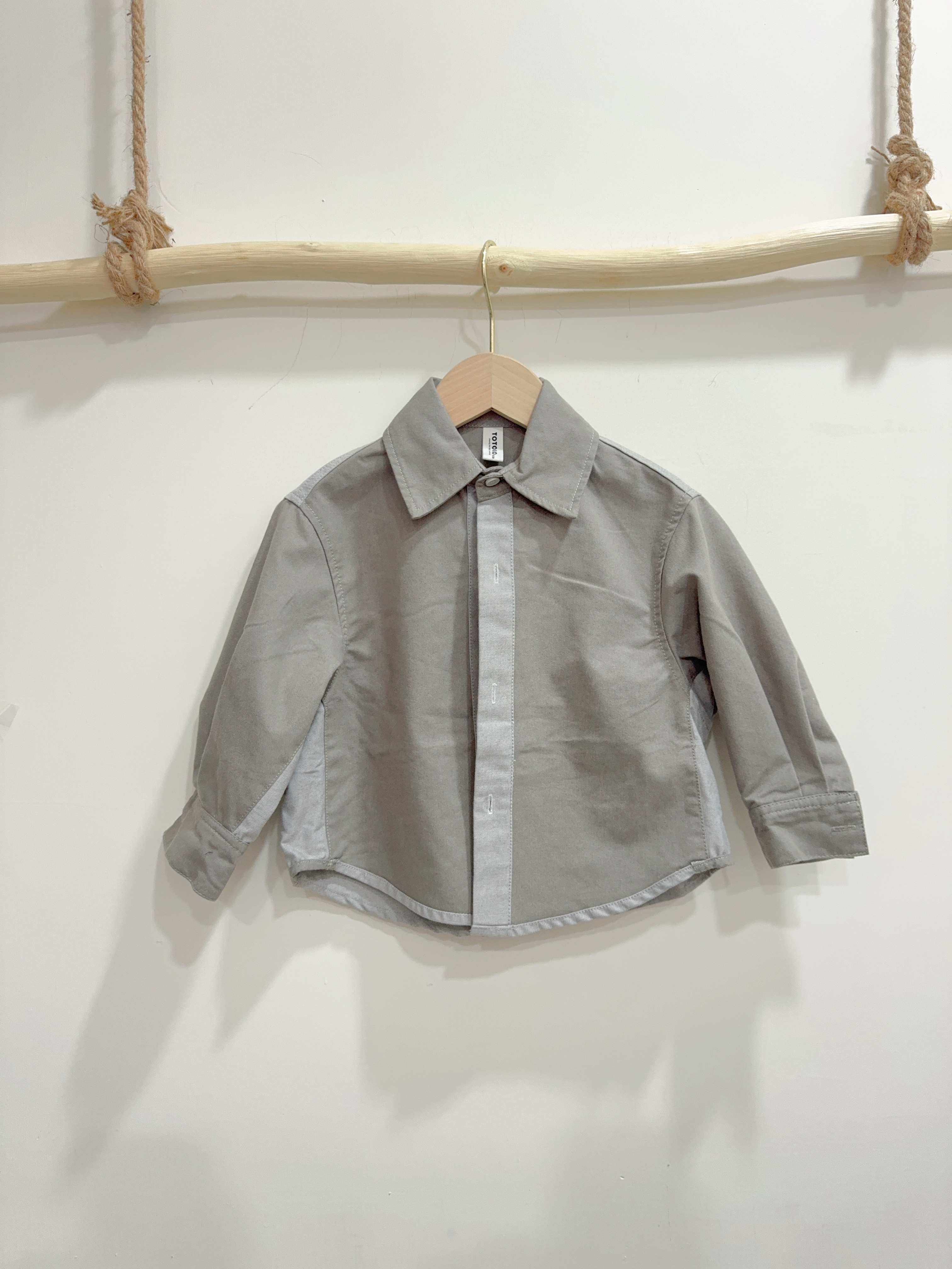 55365設計師家接拼雙色襯衫c31