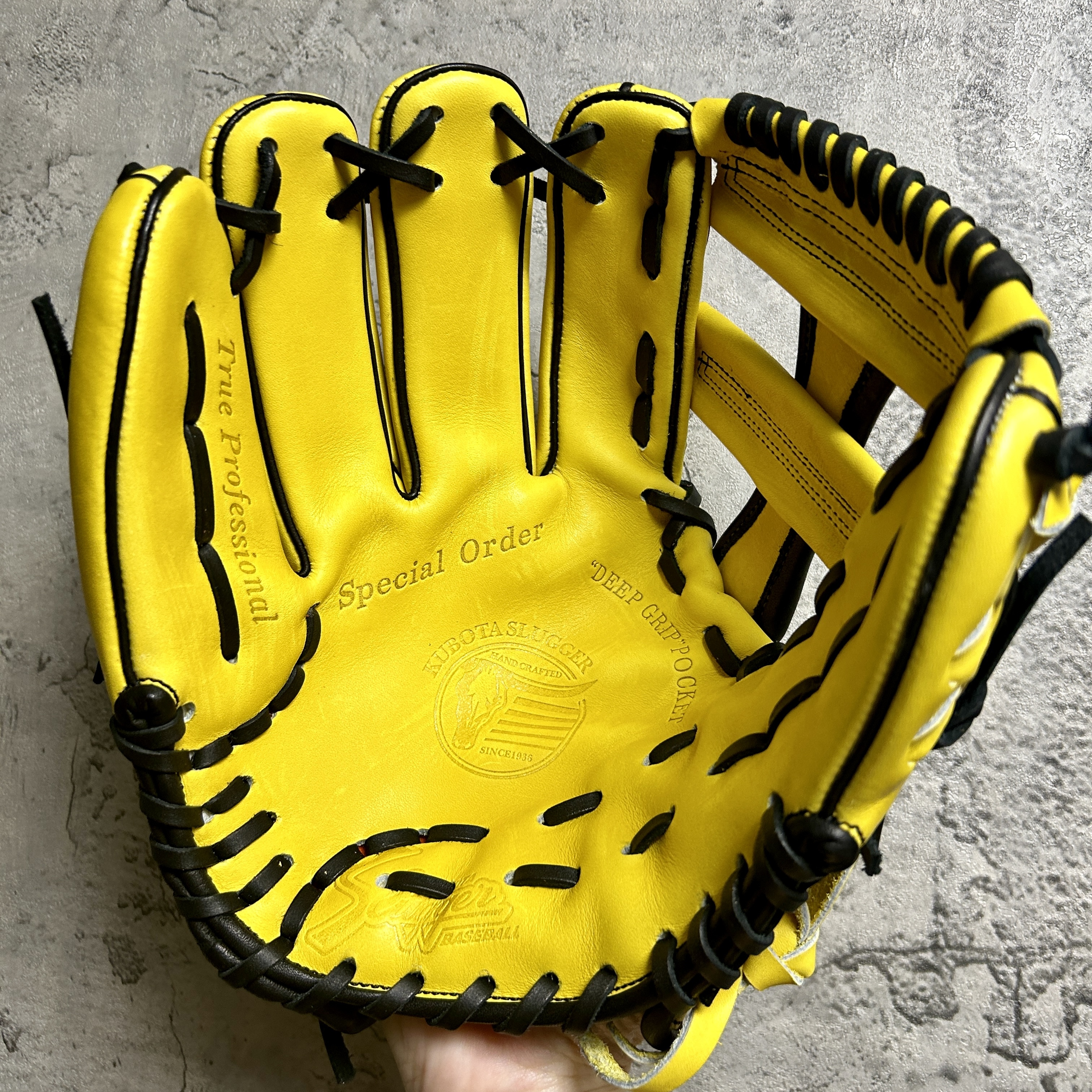 【照片分享】久保田SLUGGER 硬式 内野 KSG-DS1