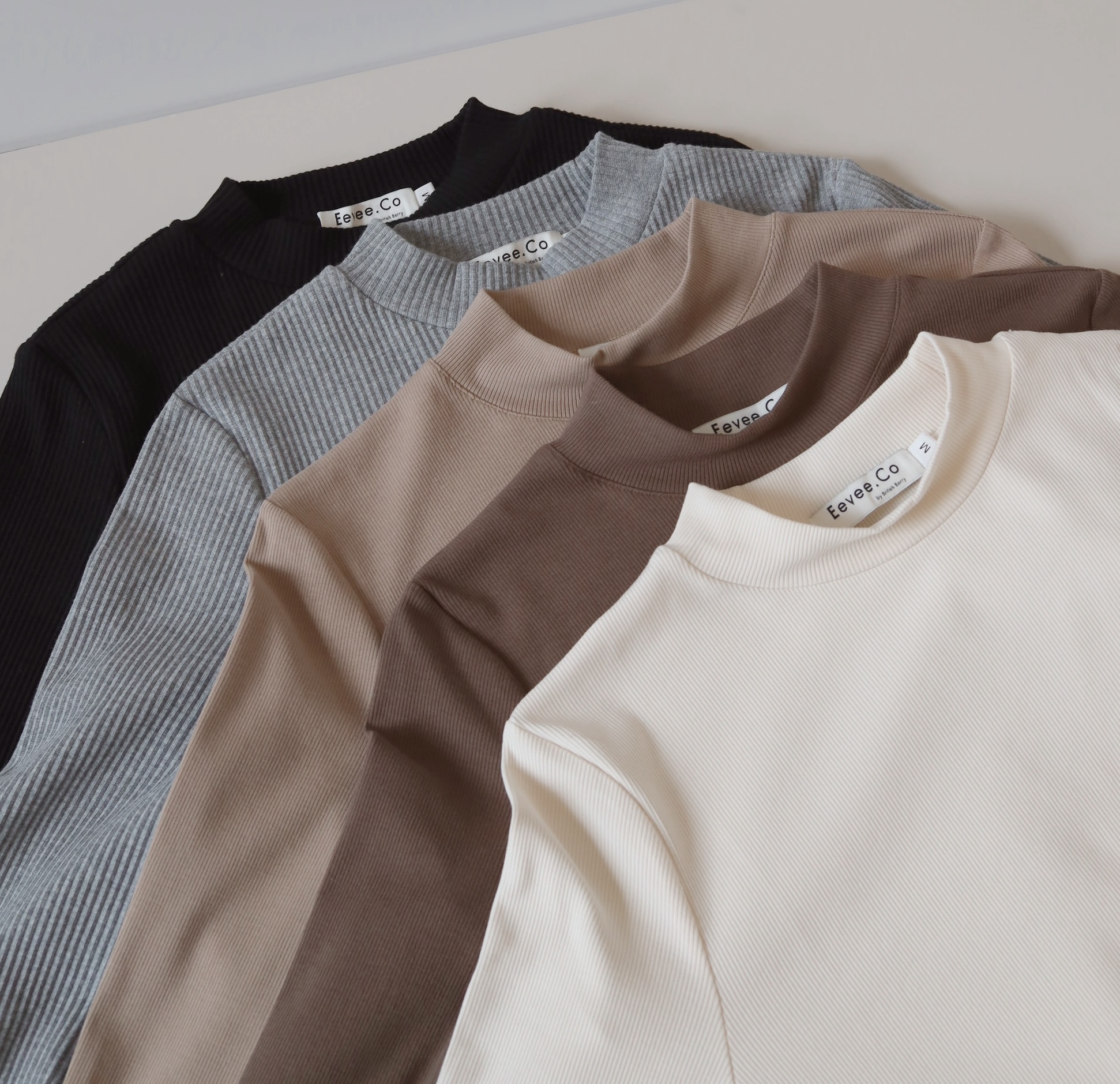 現貨 7110 半高領彈力打底衫