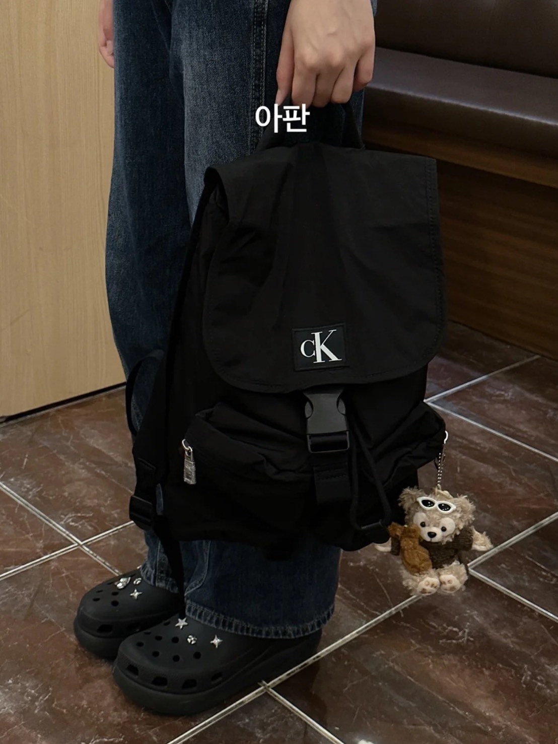 CALVIN KLEIN 抽繩口大容量 太空 後背包