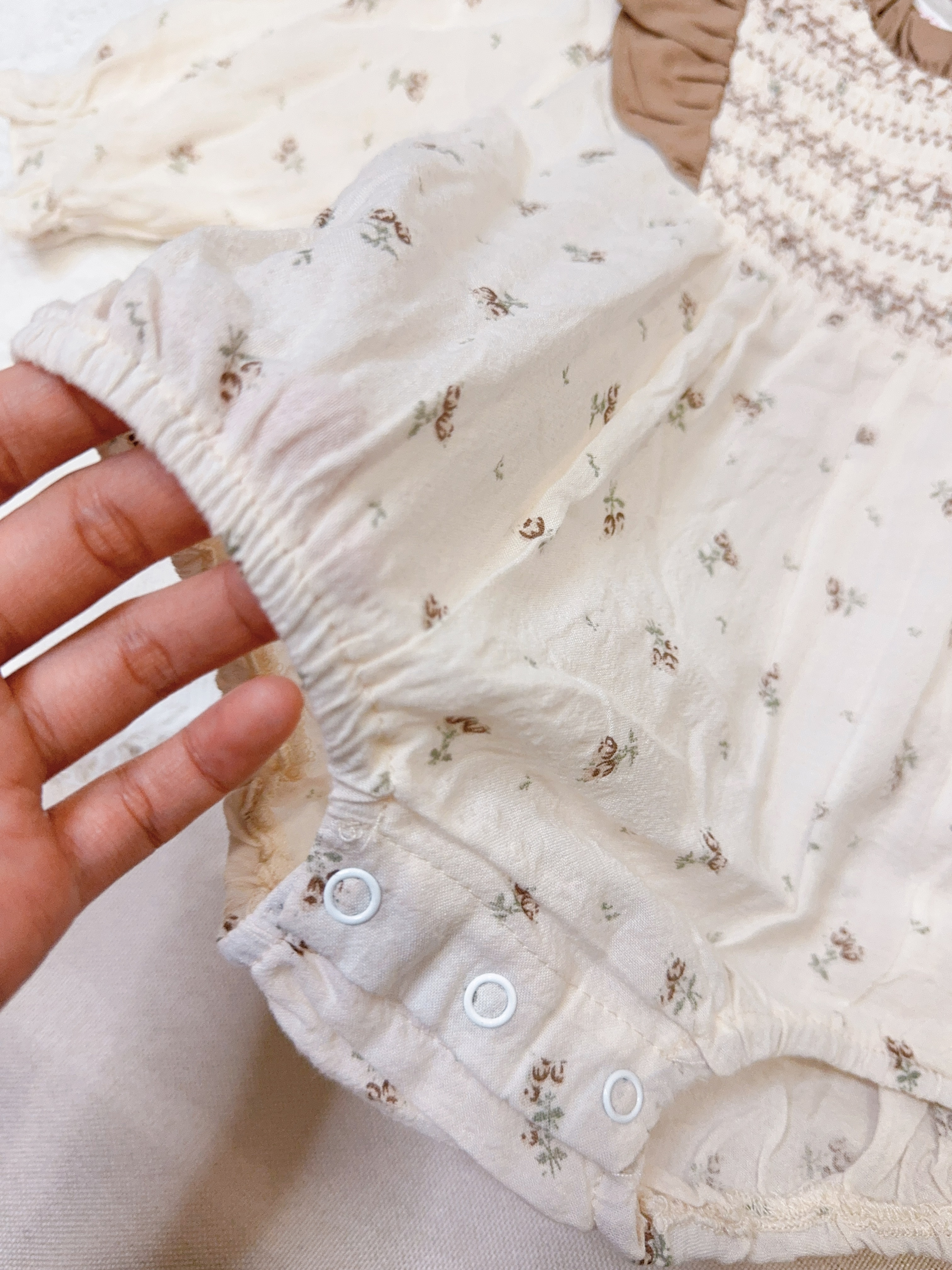 h1830奶茶蝴蝶髮帶包屁A61