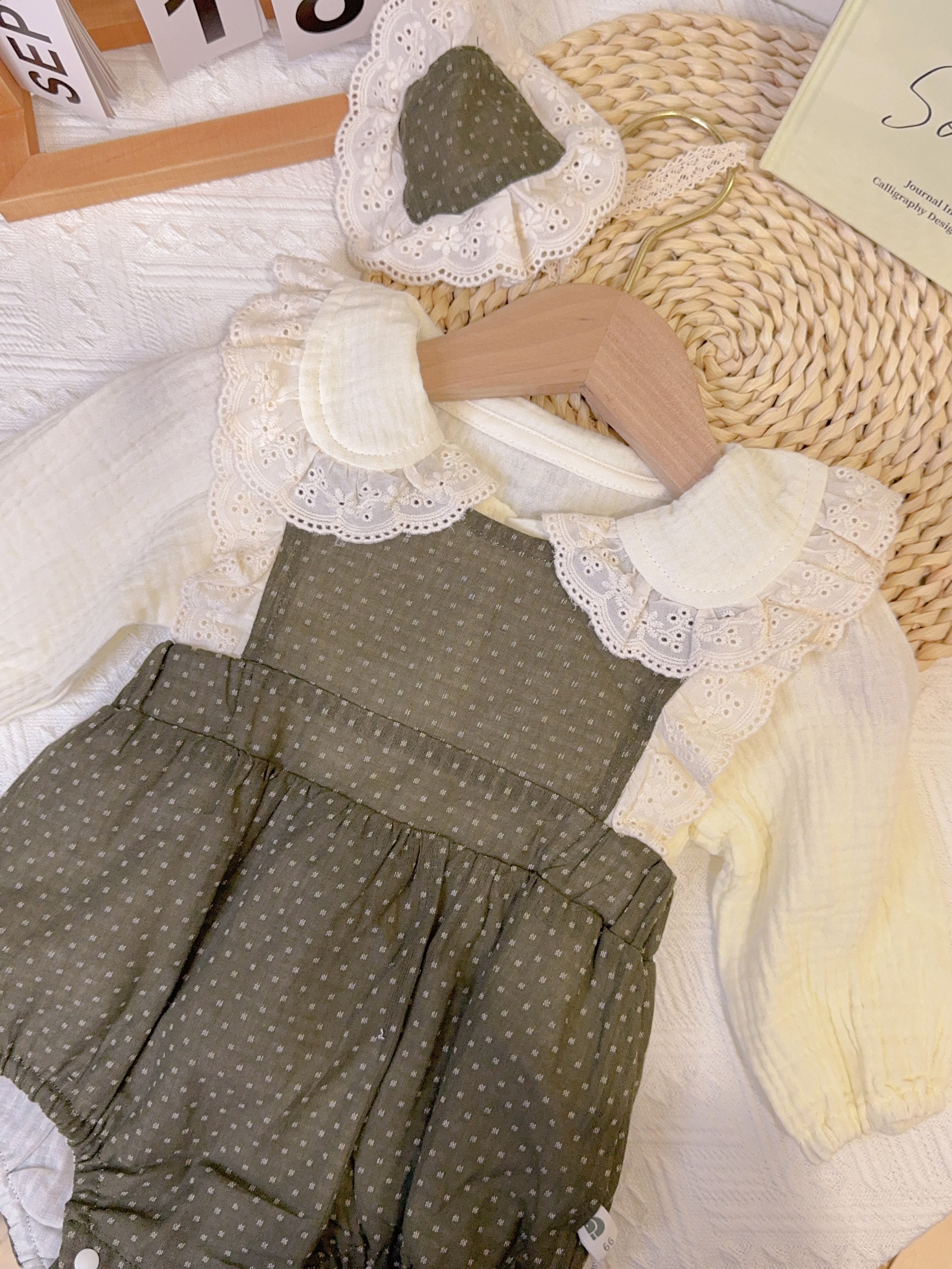 3721綠點包屁套A51