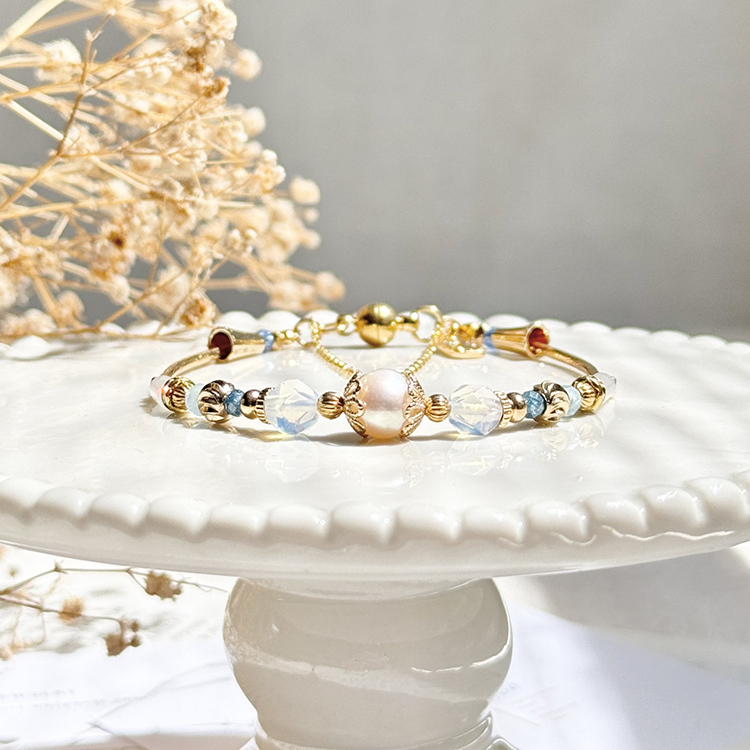 生日花 • 玖月陸 • 秋蒲公英 – 珍珠 – 手鍊