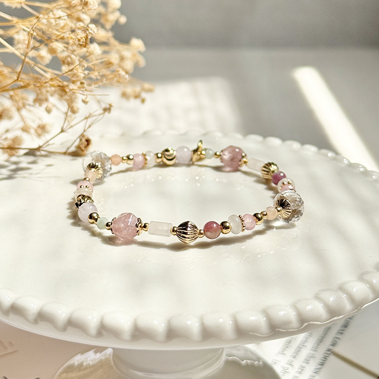 生日花 • 壹月貳伍 • 聖誕玫瑰 – 草莓白水晶 – 手鍊