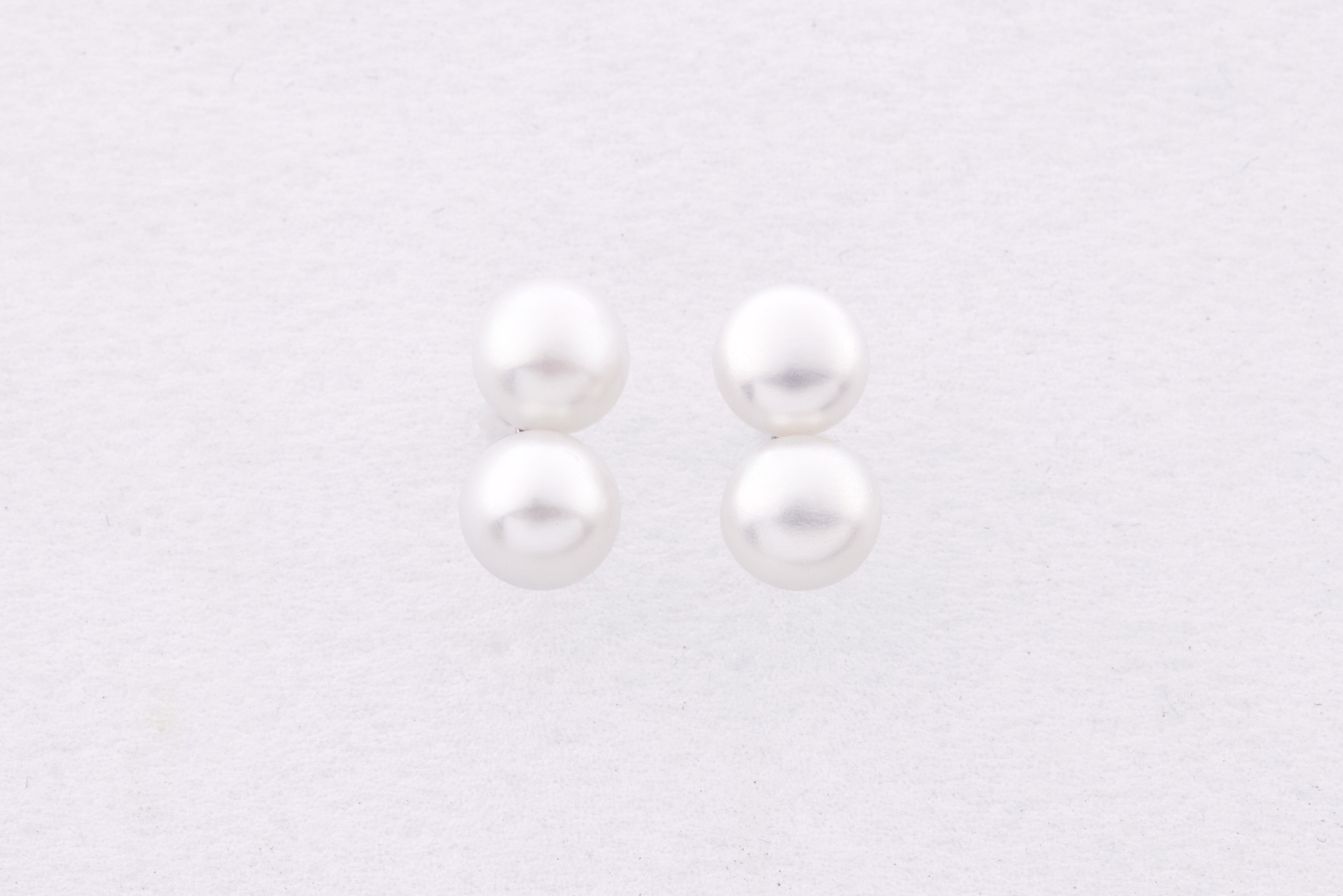 E2446 | 純銀雙顆淡水珍珠耳環