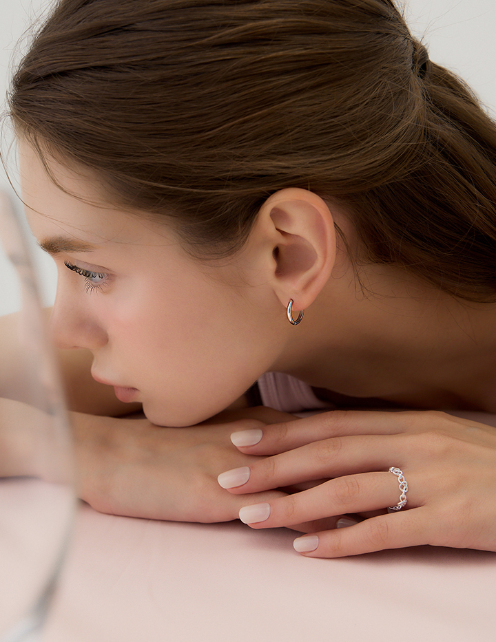 【925純銀】經典圓圈。針式耳環-14mm(銀)