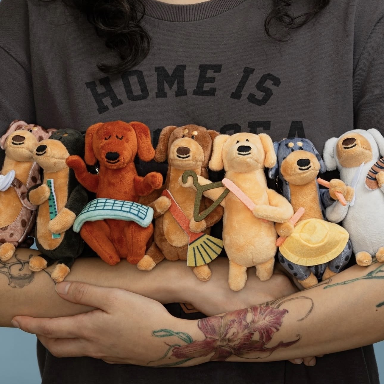 BENKOFF CAFE 臘腸狗 樂隊盲盒 SAUSCHESTRA SHORT-LEG GANG BLIND BOX 泰國