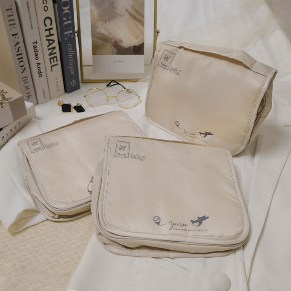 YURU Travel Toiletry Bag
