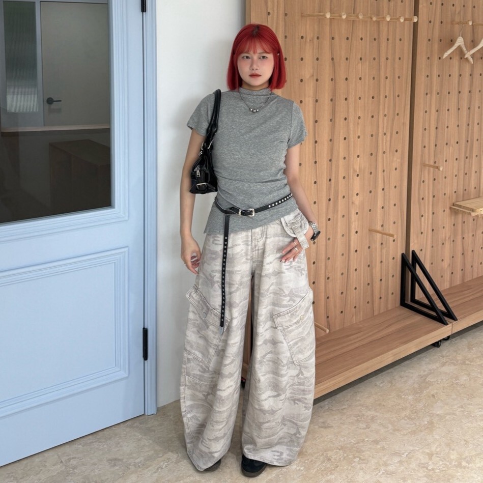 灰木年輪 淡迷彩斜口袋彎刀褲