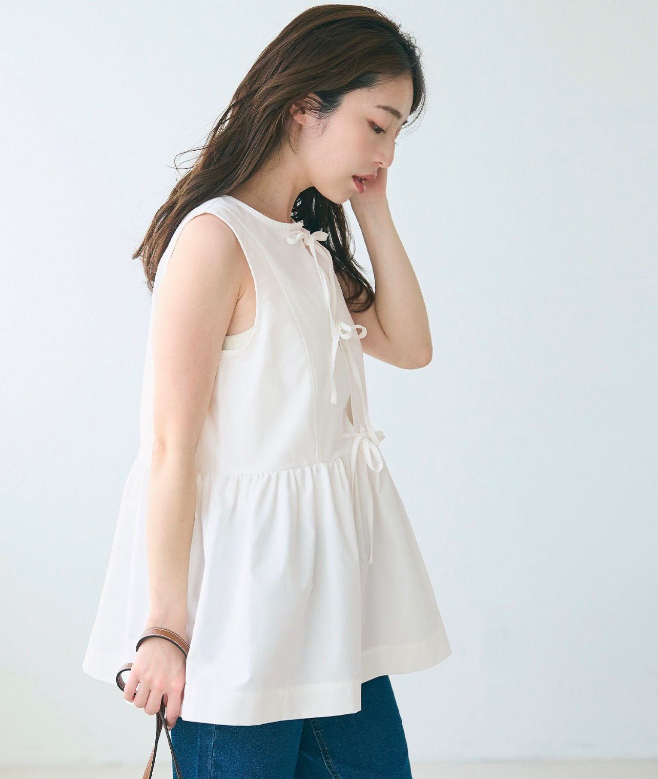【預購】JN093004 coca 無袖蝴蝶結襯衫