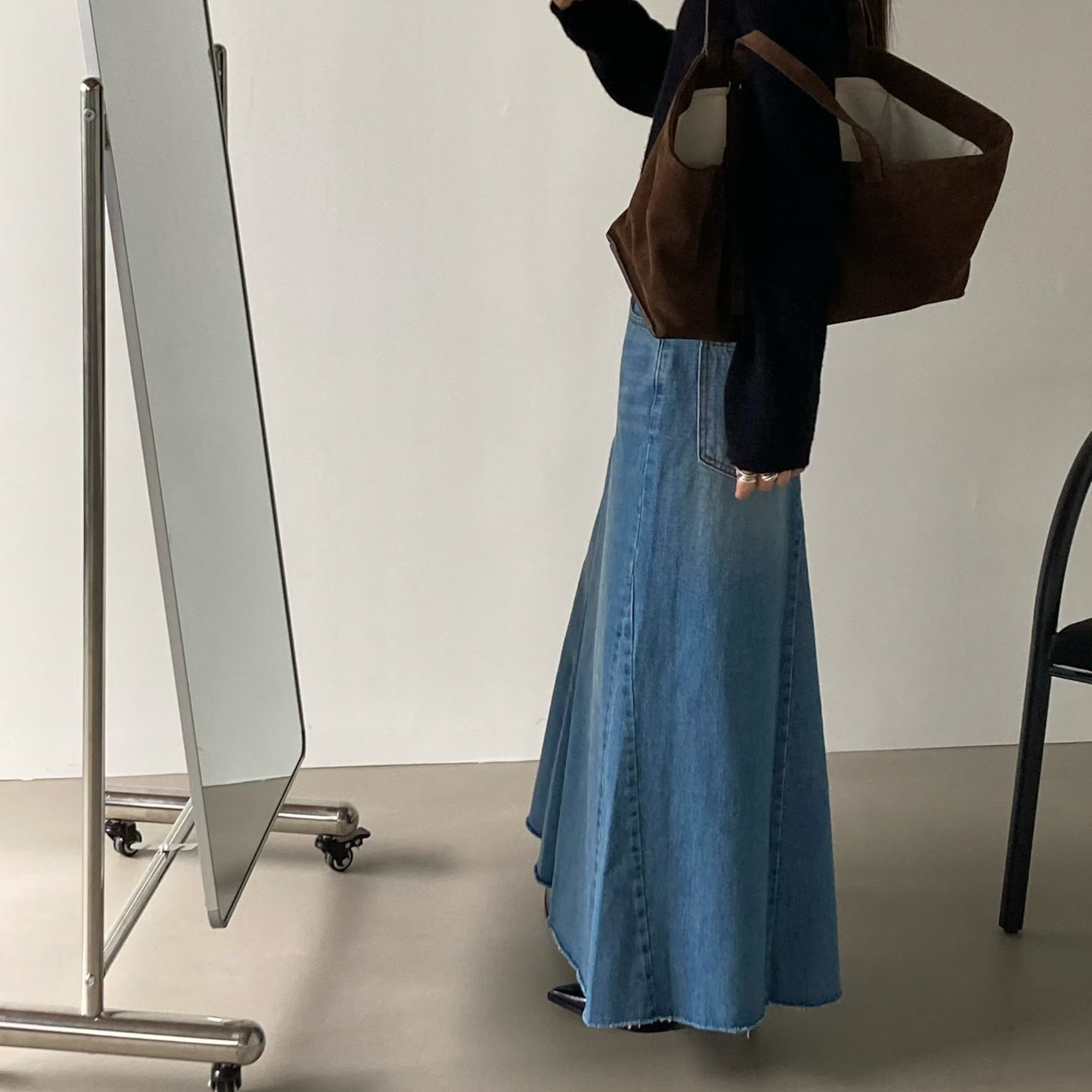 SP07設計打摺薄軟淺藍牛仔裙(S/M/L)