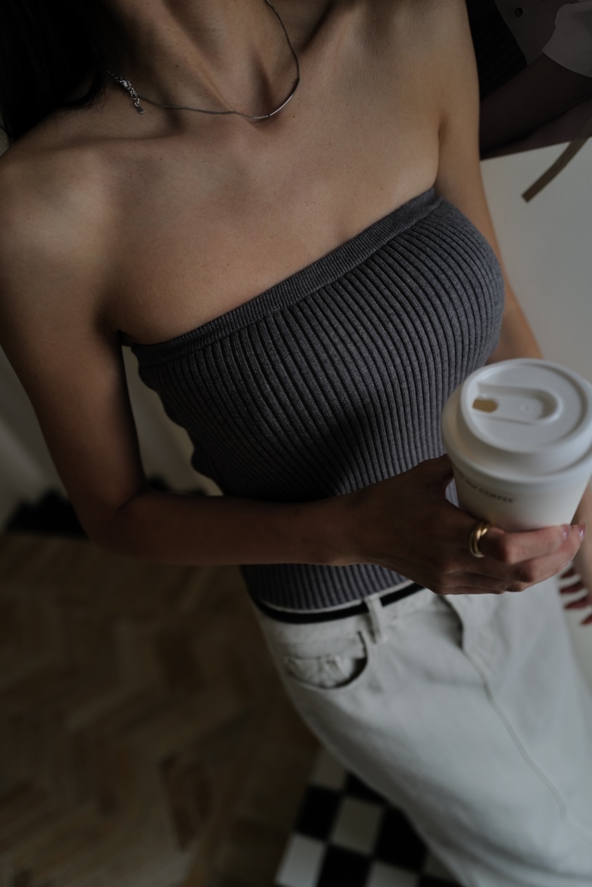 素面坑紋針織平口背心(附胸墊)*4色