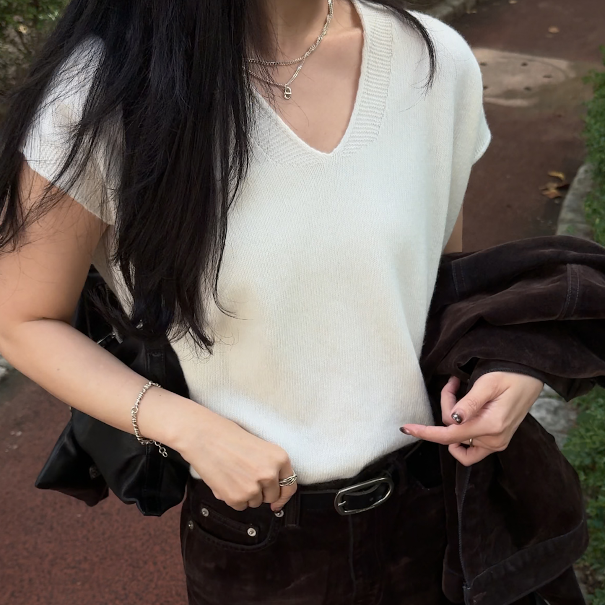 SP14 V領羊毛50%針織短袖(奶白/冷灰)