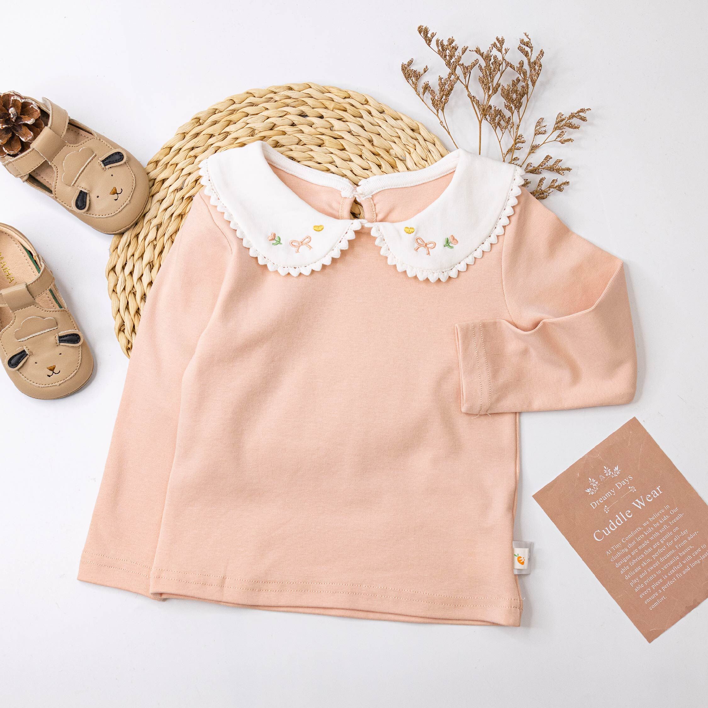 【H55318】甜甜愛心花朵繡花上衣/內搭衣