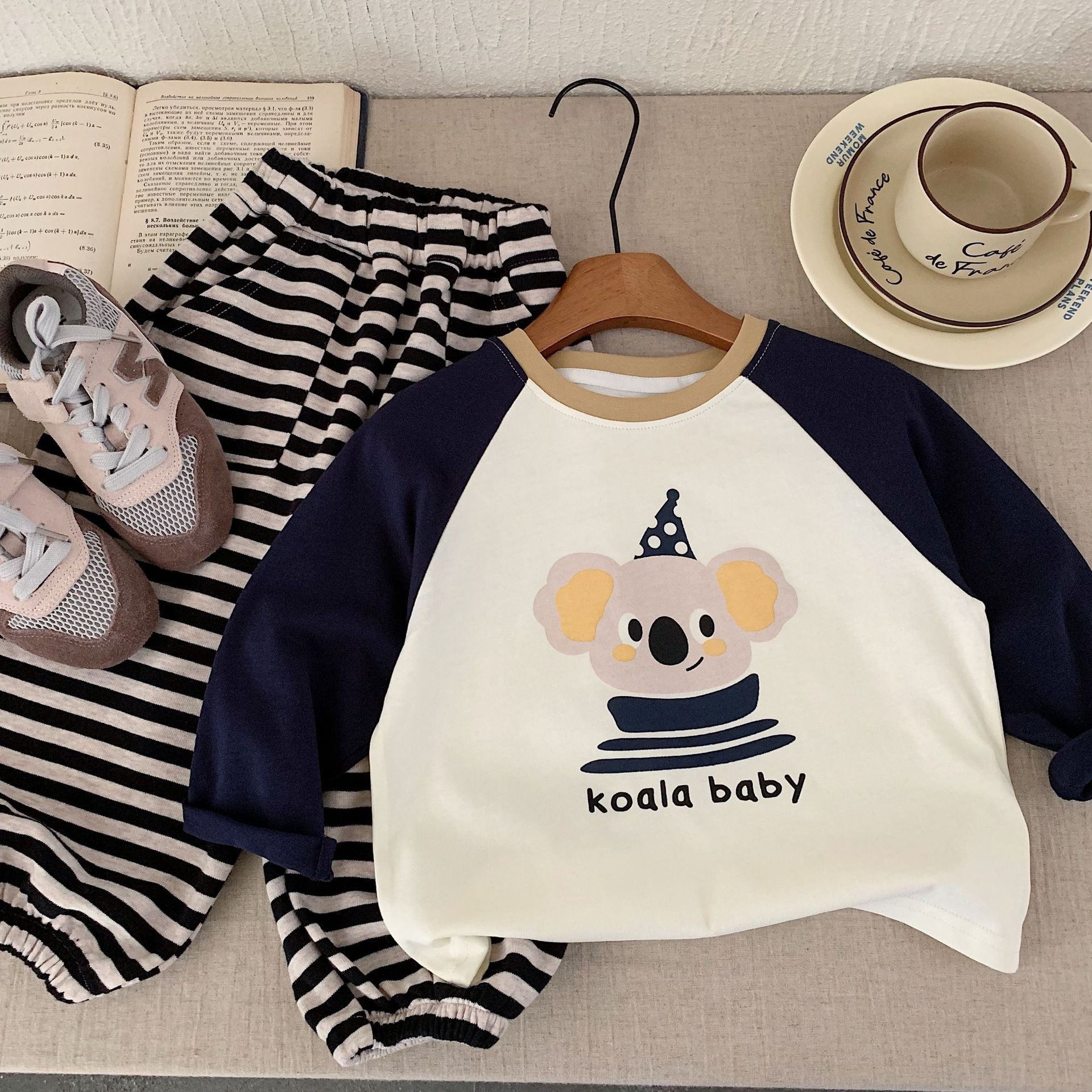 三色拼袖派對動物上衣